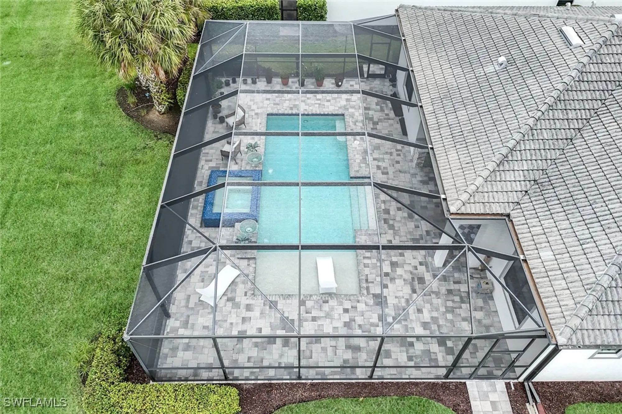 Property Slideshow image 40 of 50 | 19009 aqua shore dr, Fort Myers, FL, 33913