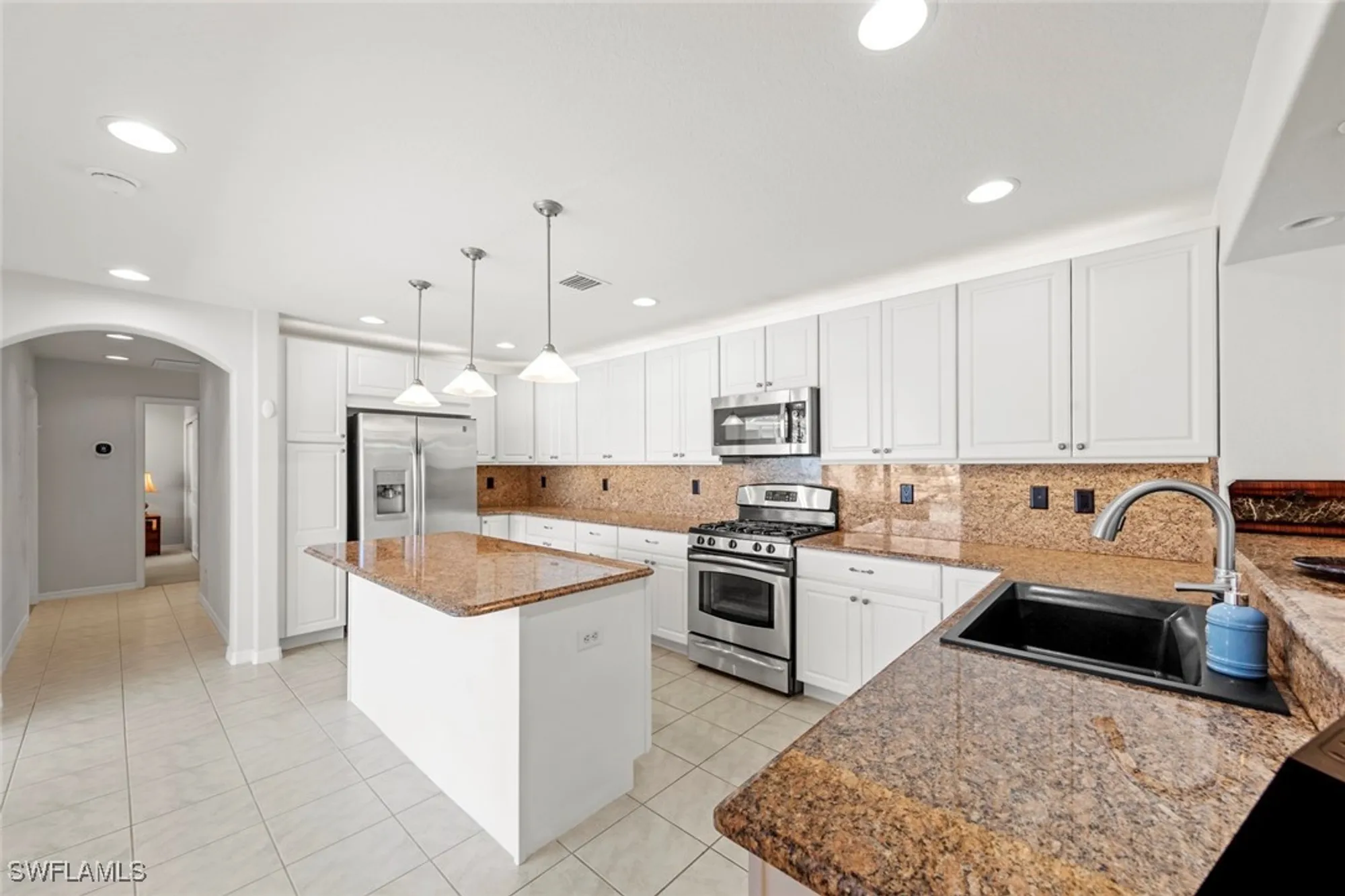 Property Slideshow image 17 of 50 | 9046 astonia way, Estero, FL, 33967