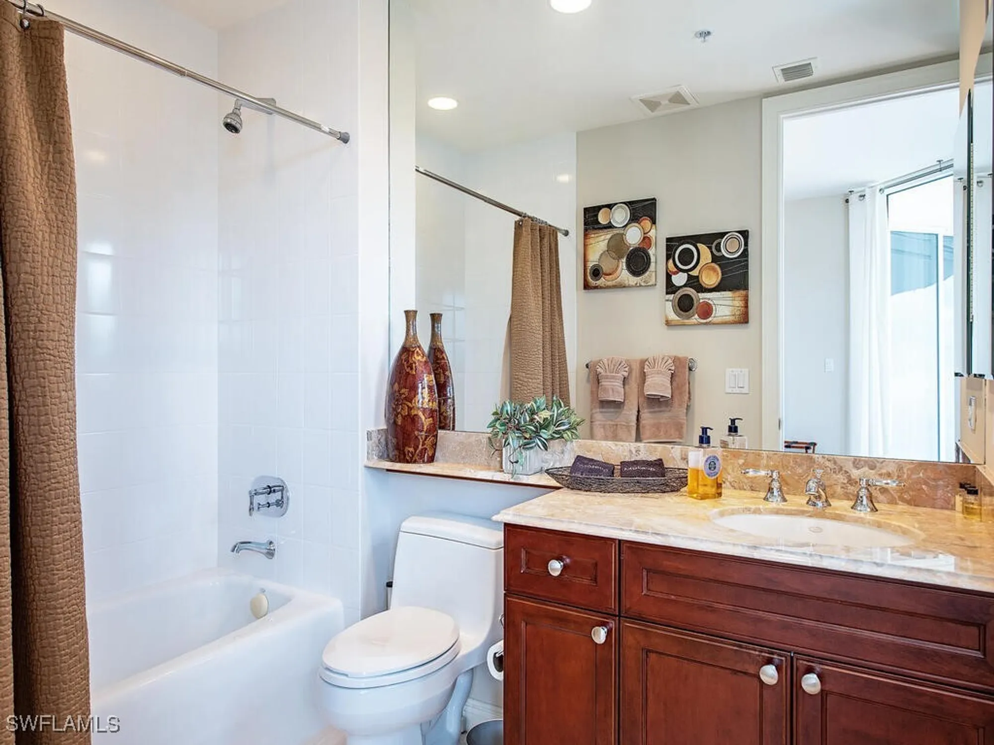 Property Slideshow image 16 of 45 | 5051 pelican colony blvd apt 301, Bonita Springs, FL, 34134