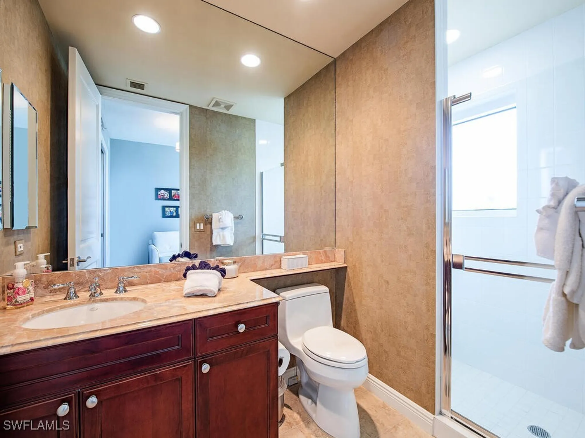 Property Slideshow image 18 of 45 | 5051 pelican colony blvd apt 301, Bonita Springs, FL, 34134