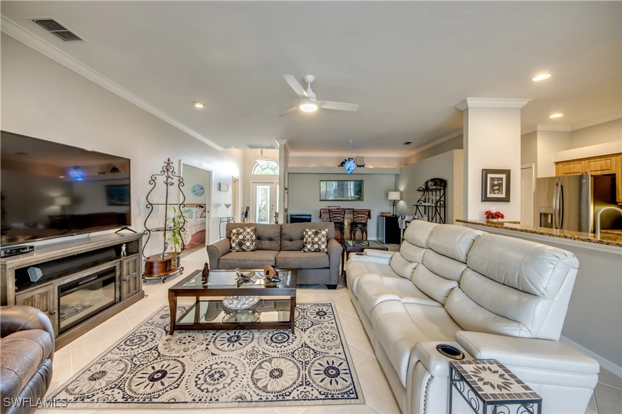 Property Slideshow image 12 of 45 | 14131 plum island dr, Fort Myers, FL, 33919