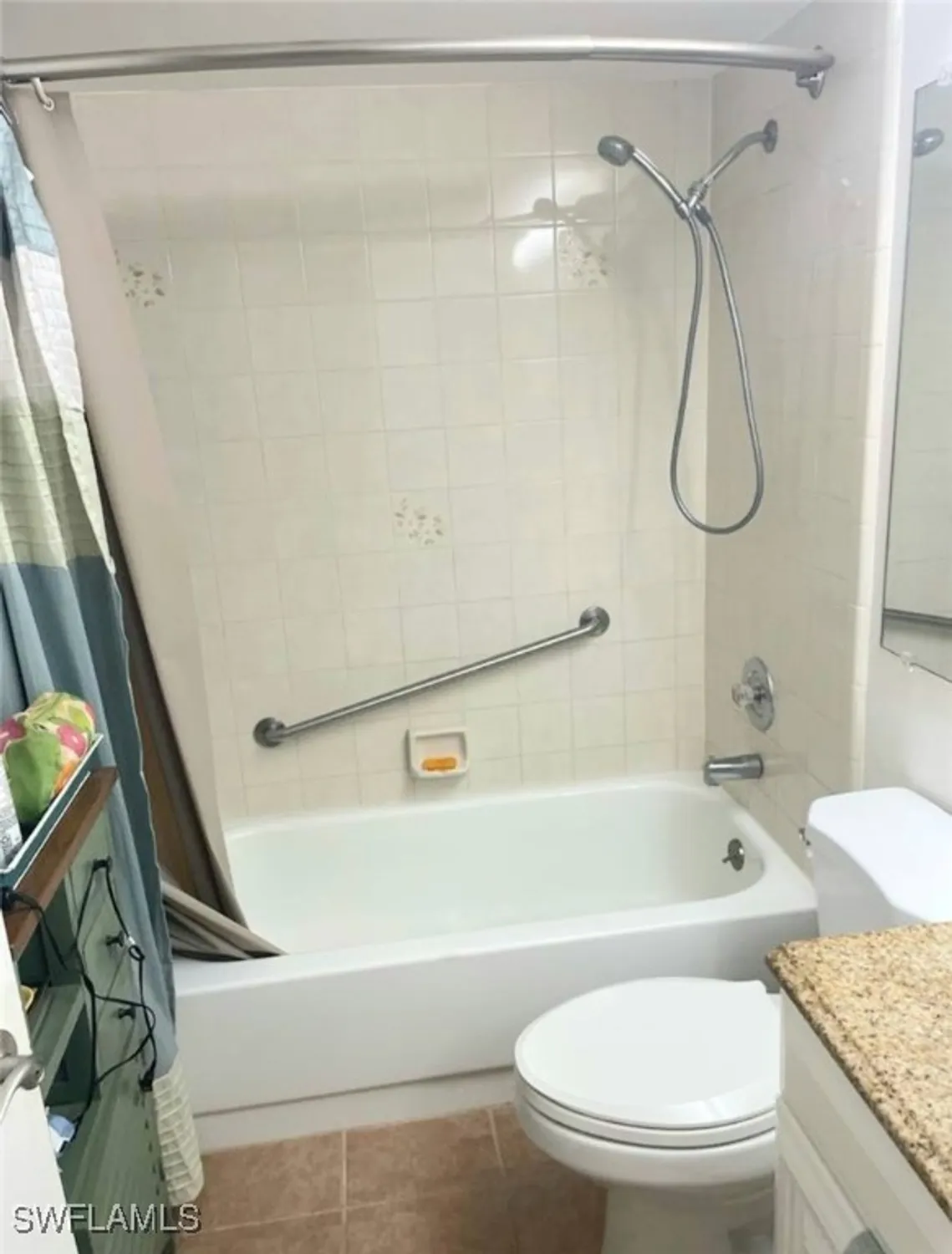 Property Slideshow image 14 of 40 | 9610 green cypress ln 4, Fort Myers, FL, 33905