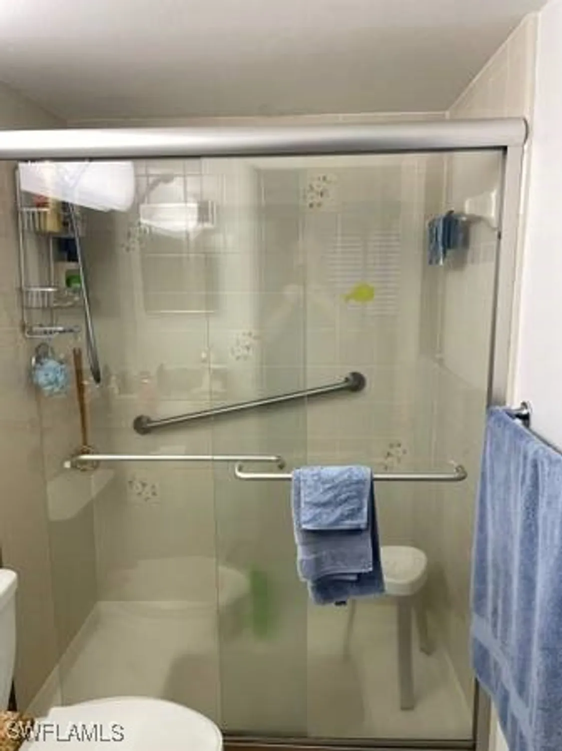 Property Slideshow image 18 of 40 | 9610 green cypress ln 4, Fort Myers, FL, 33905