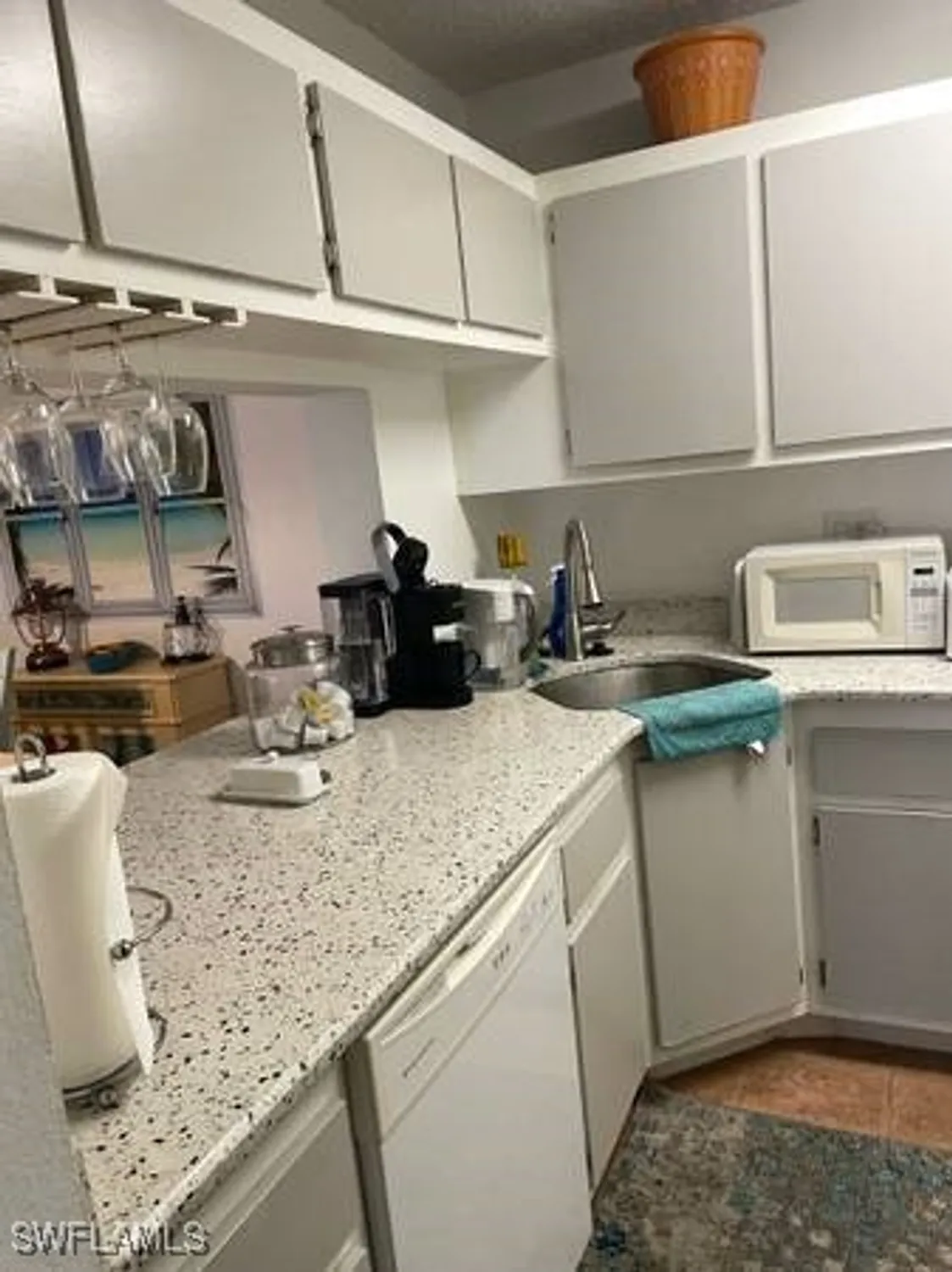 Property Slideshow image 19 of 40 | 9610 green cypress ln 4, Fort Myers, FL, 33905