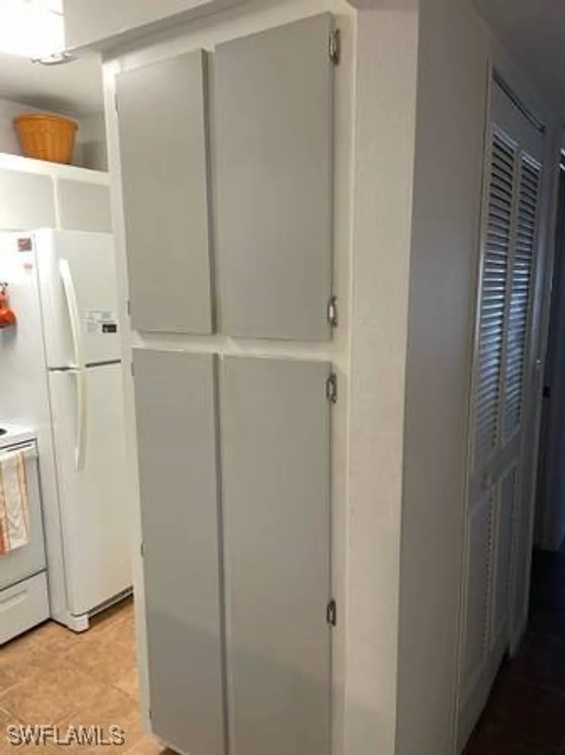 Property Slideshow image 26 of 40 | 9610 green cypress ln 4, Fort Myers, FL, 33905