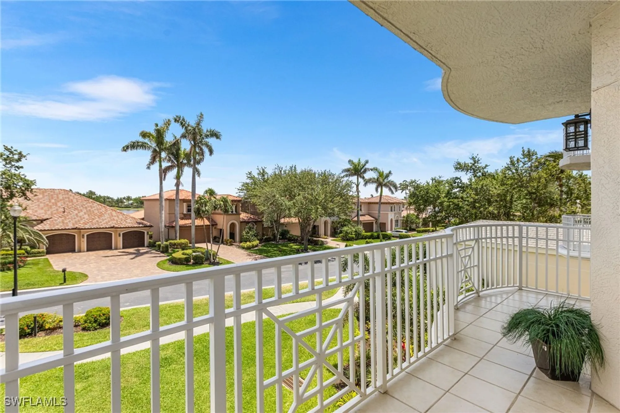 Property Slideshow image 20 of 50 | 14250 royal harbour ct unit 318, Fort Myers, FL, 33908