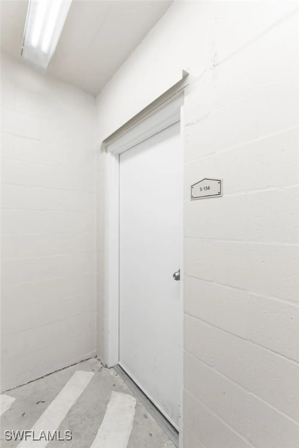 Property Slideshow image 41 of 50 | 14250 royal harbour ct unit 318, Fort Myers, FL, 33908