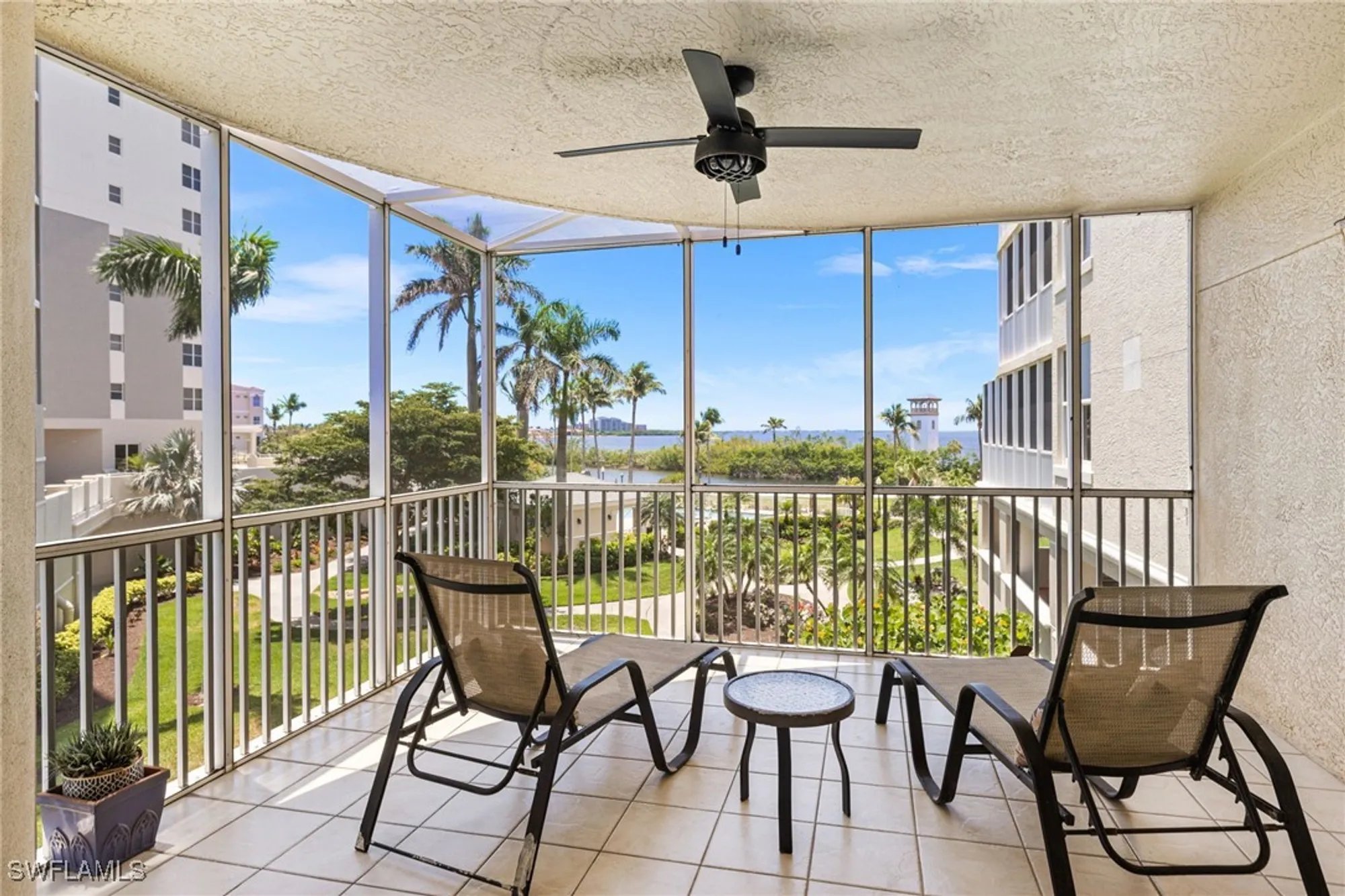 Property Slideshow image 7 of 50 | 14250 royal harbour ct unit 318, Fort Myers, FL, 33908