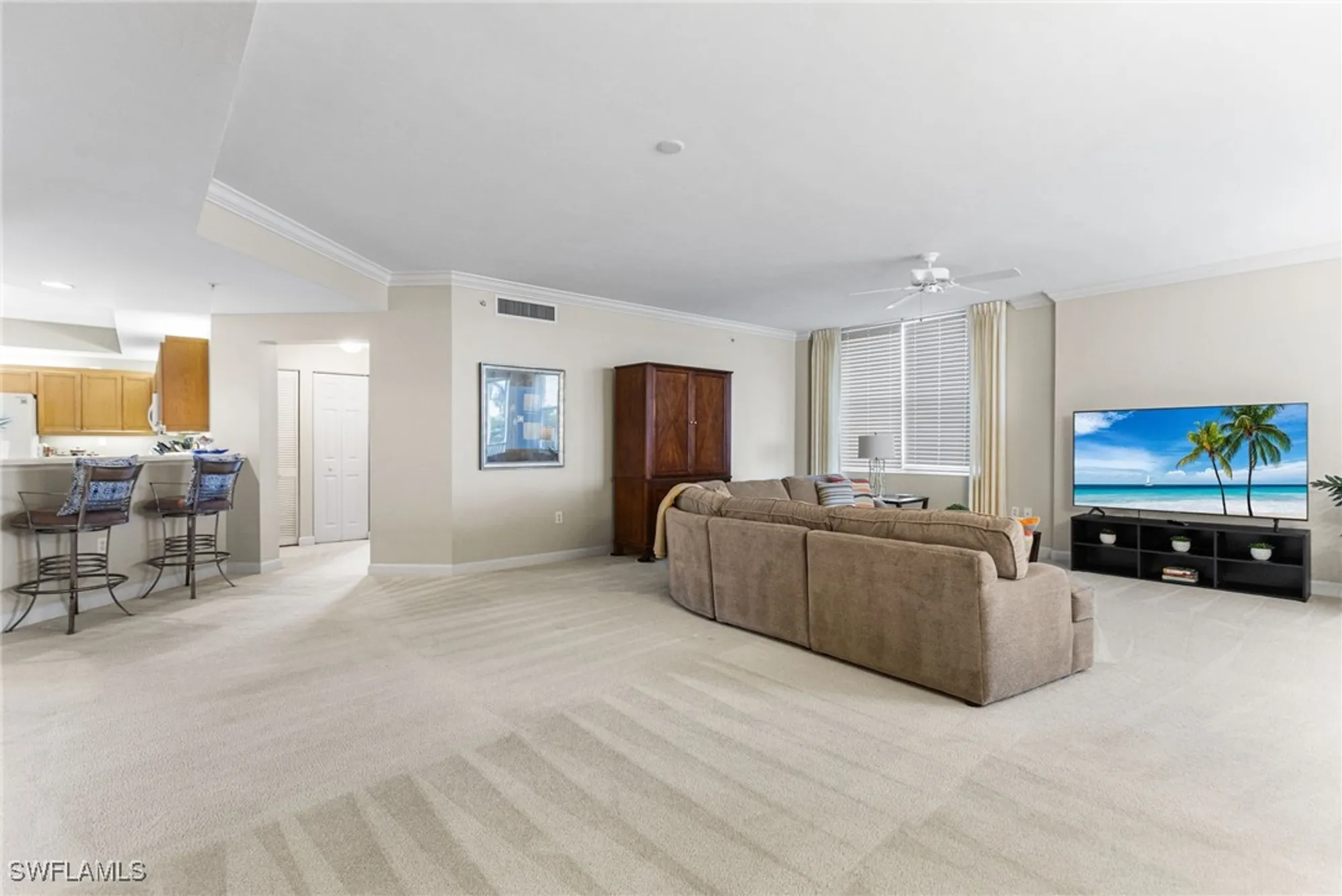 Property Slideshow image 8 of 50 | 14250 royal harbour ct unit 318, Fort Myers, FL, 33908
