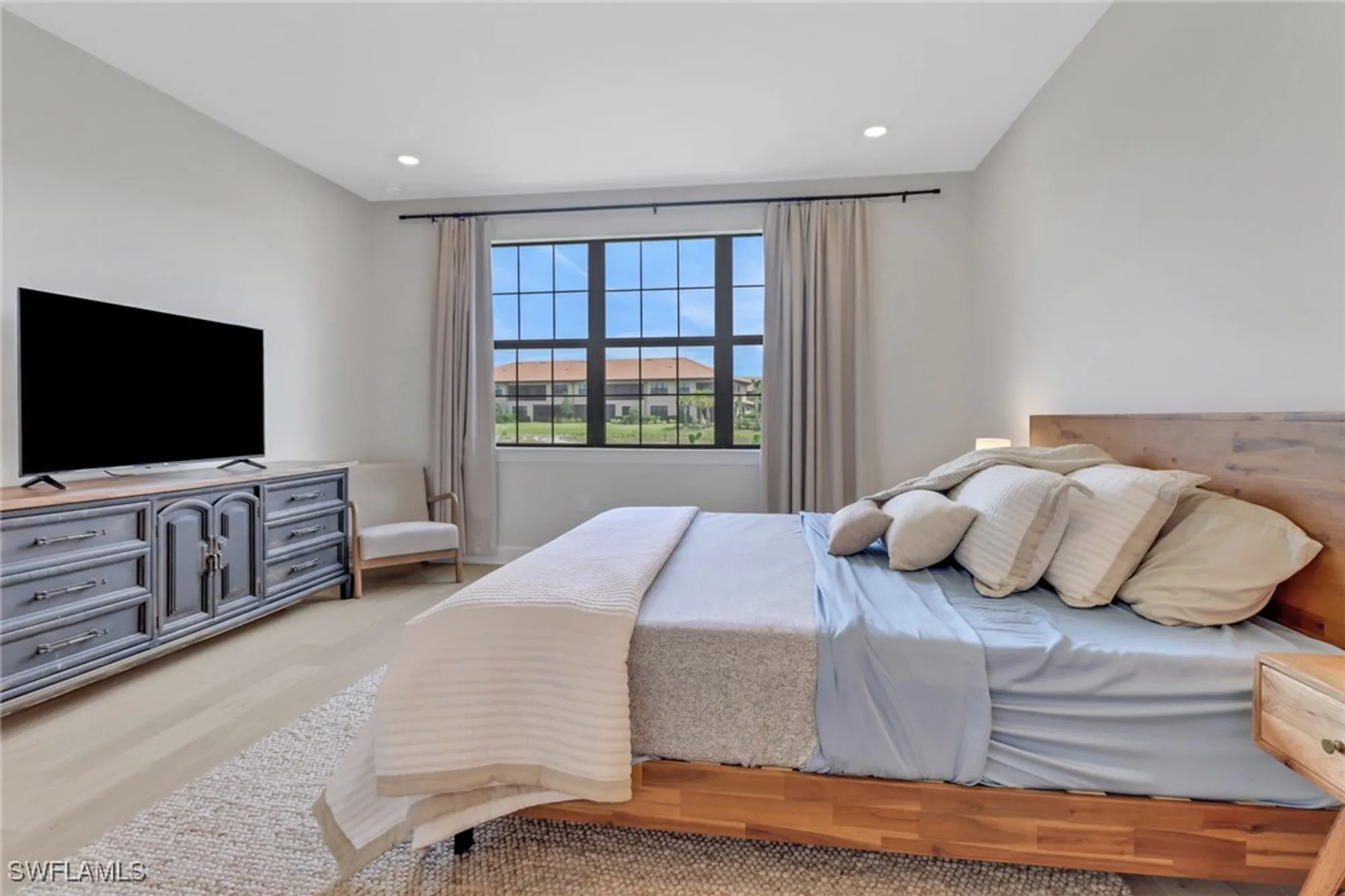 Property Slideshow image 13 of 28 | 15327 lucerna st unit 103, Naples, FL, 34114