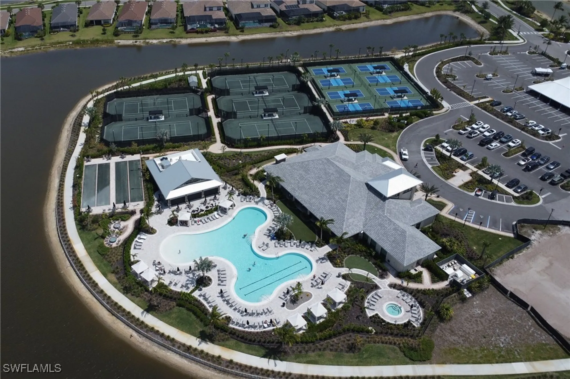 Property Slideshow image 24 of 28 | 15327 lucerna st unit 103, Naples, FL, 34114