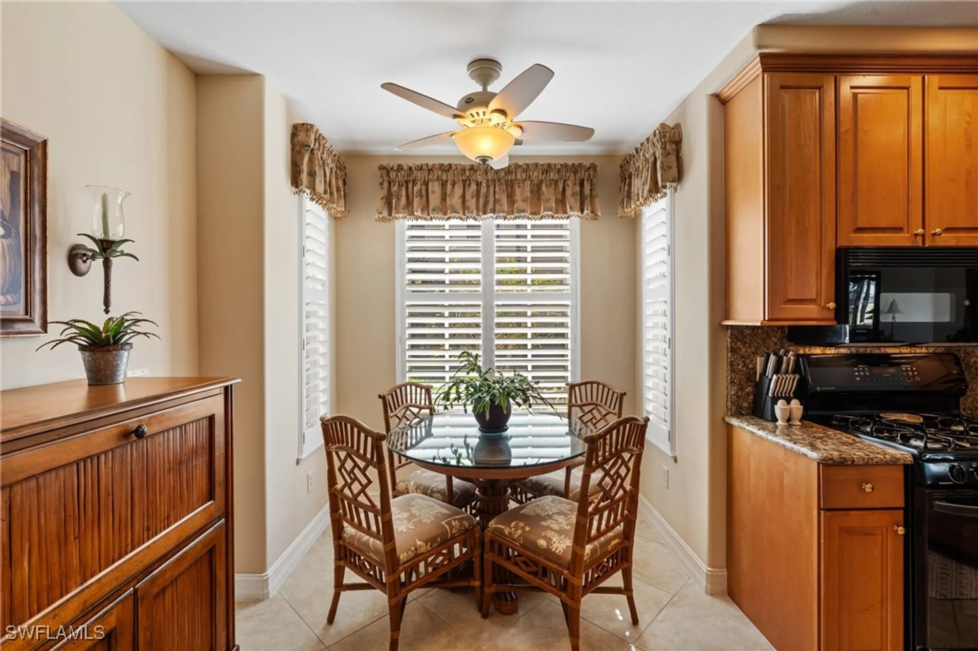 Property Slideshow image 14 of 50 | 11269 bienvenida ct 16a, Fort Myers, FL, 33908