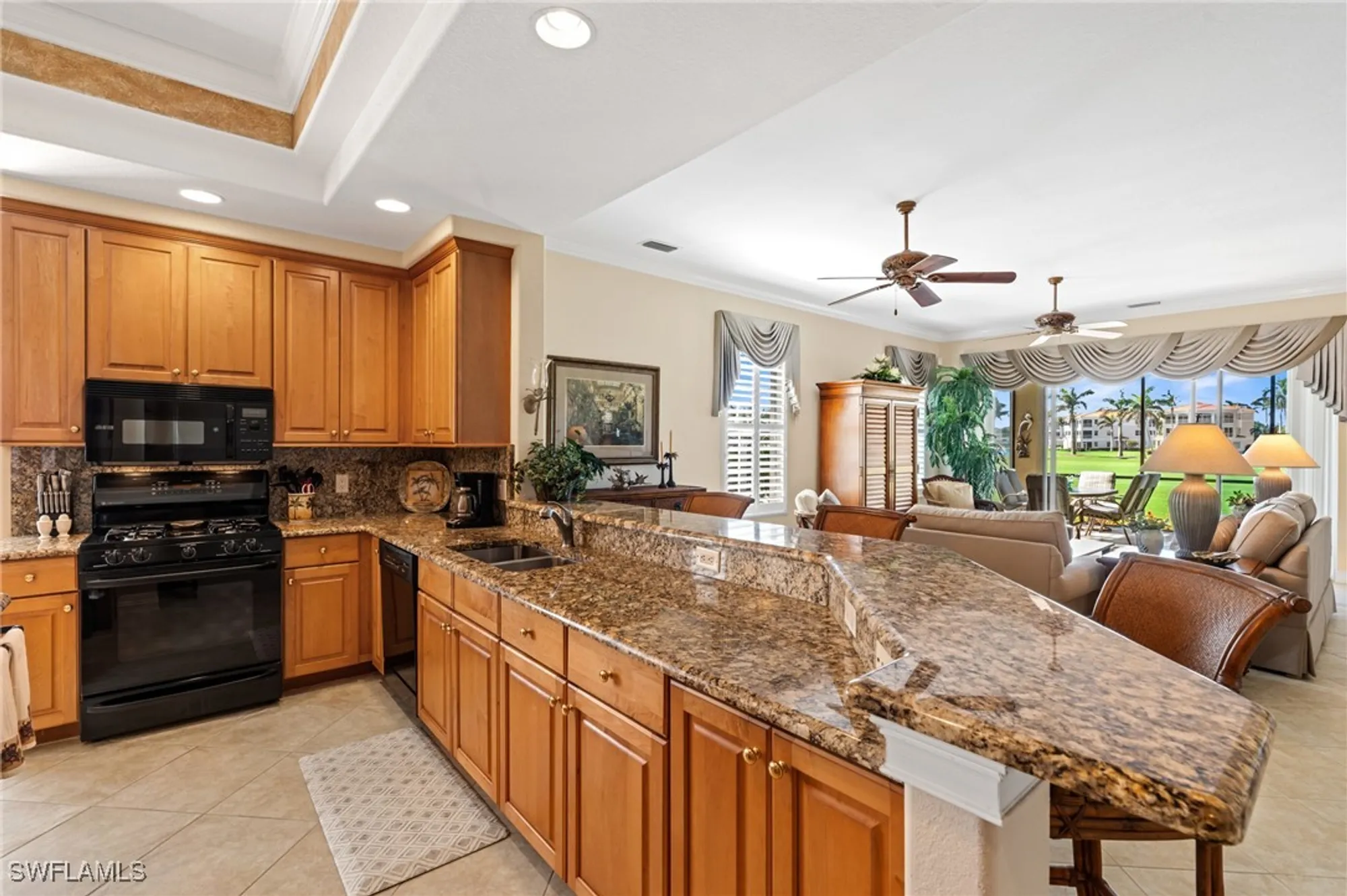 Property Slideshow image 10 of 50 | 11269 bienvenida ct 16a, Fort Myers, FL, 33908