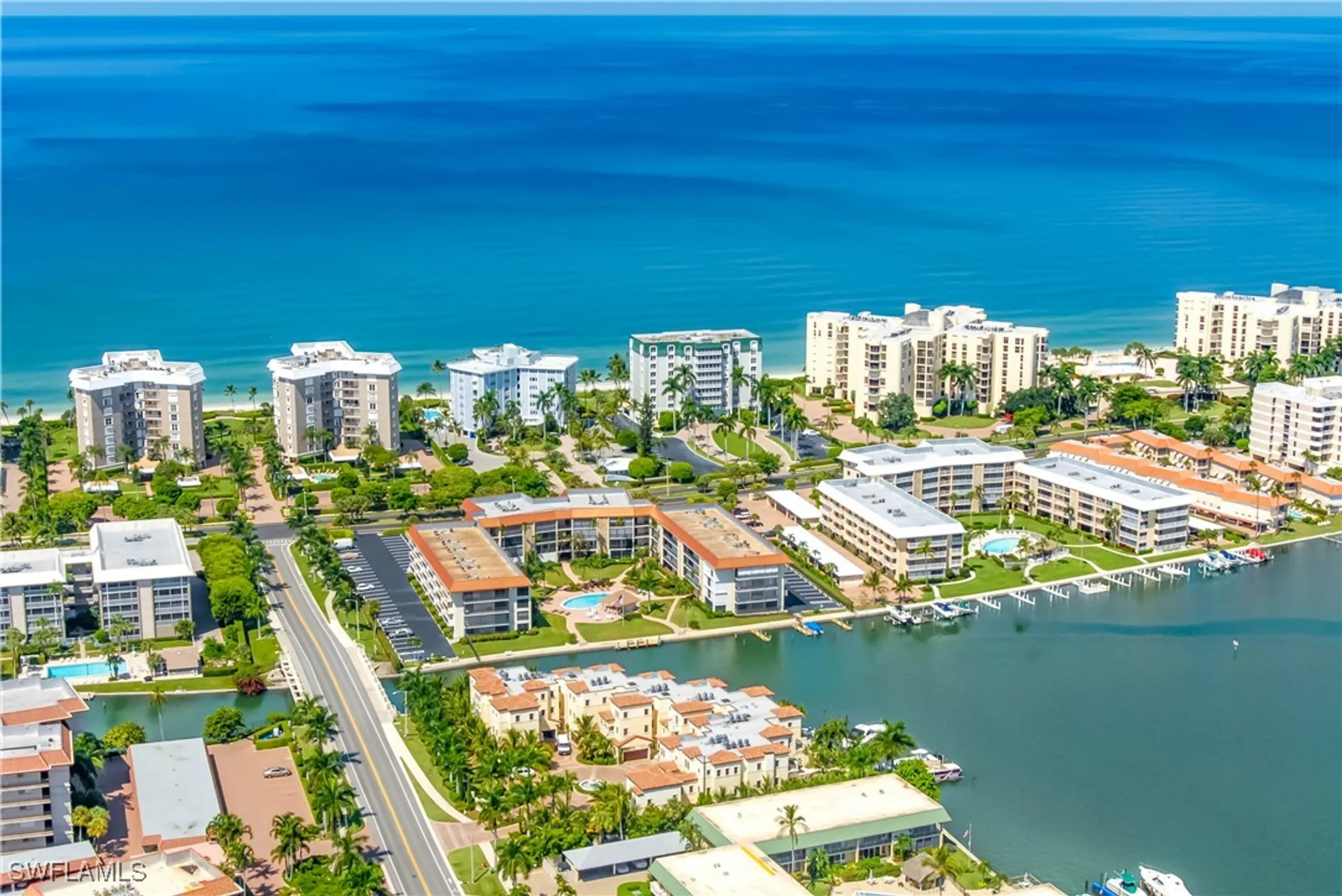 Property Slideshow image 17 of 18 | 3003 gulf shore blvd 604, Naples, FL, 34103