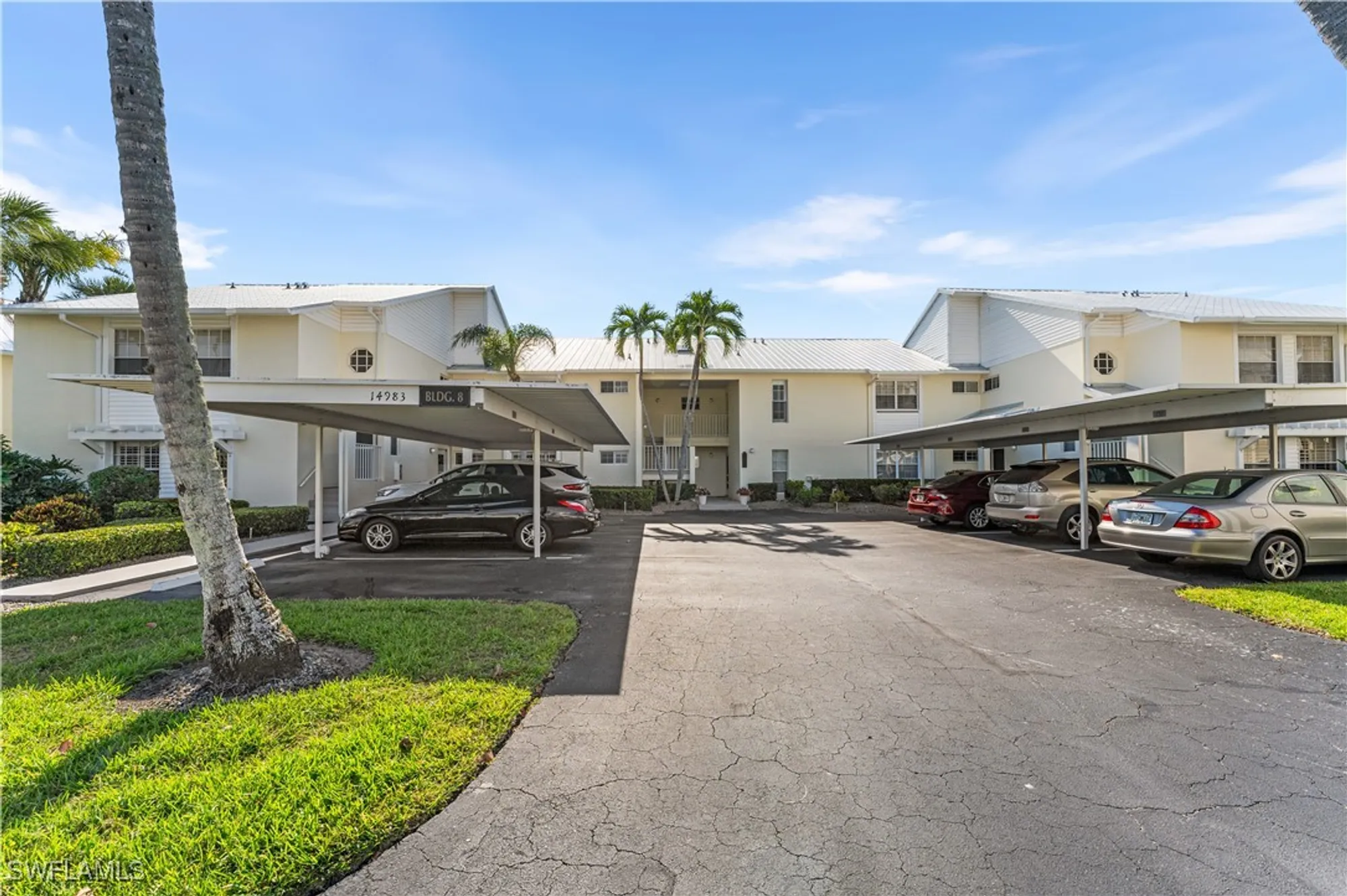 Property Slideshow image 33 of 49 | 14983 rivers edge ct 129, Fort Myers, FL, 33908