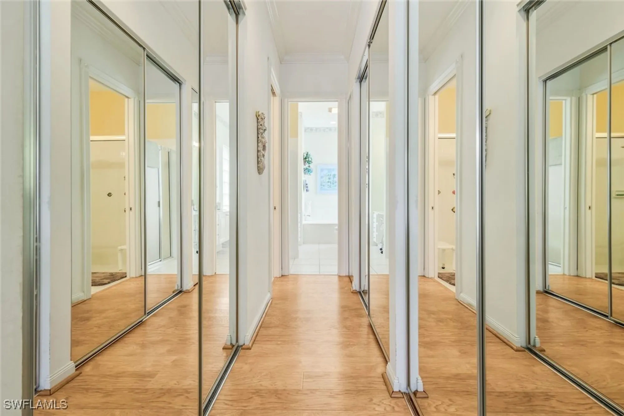 Property Slideshow image 21 of 50 | 2783 island pond ln, Naples, FL, 34119