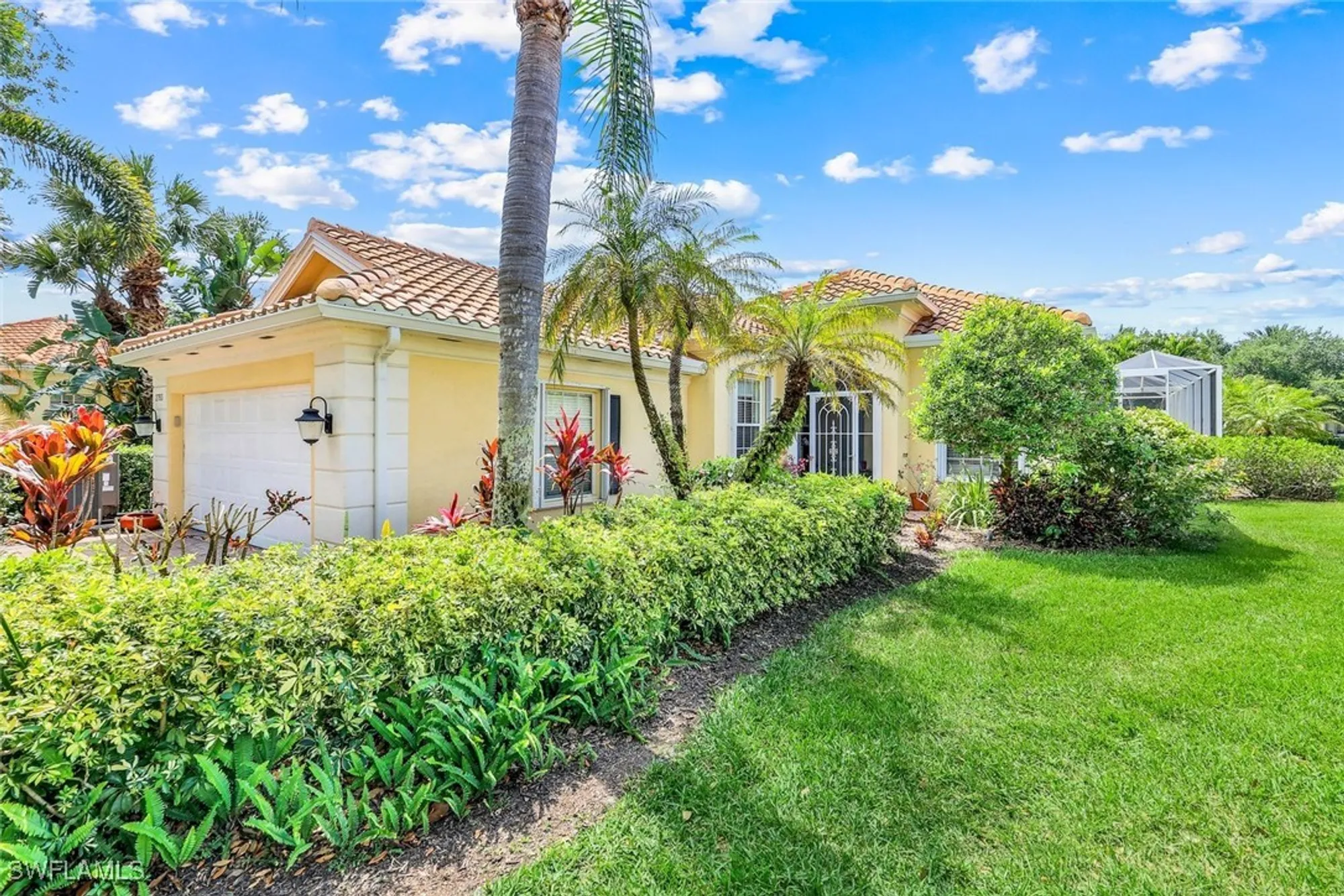 Property Slideshow image 39 of 50 | 2783 island pond ln, Naples, FL, 34119