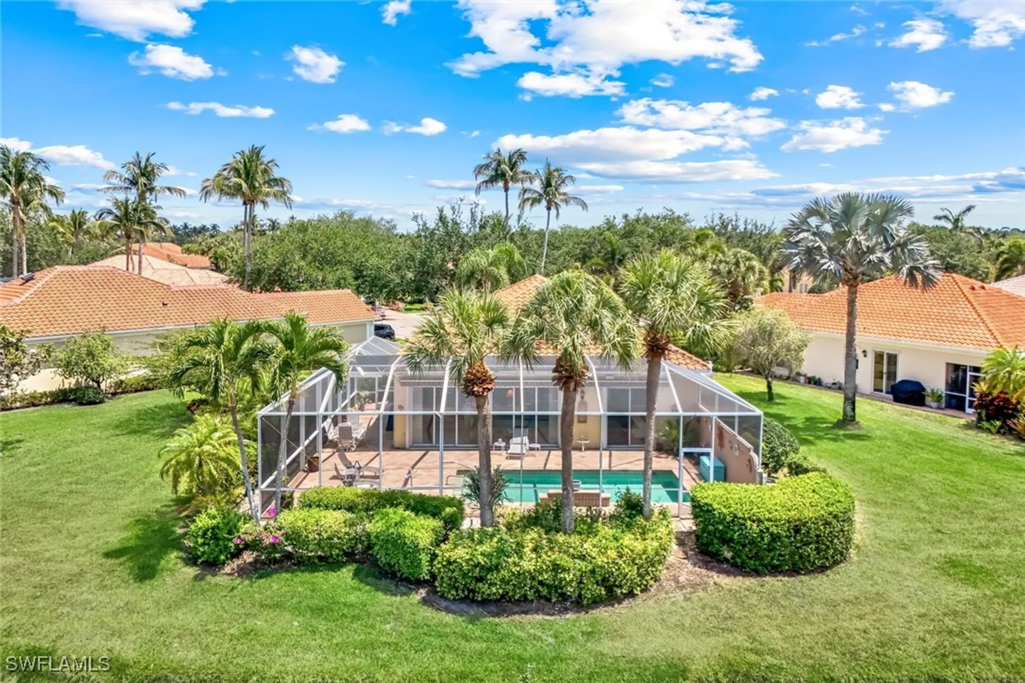 Property Slideshow image 4 of 50 | 2783 island pond ln, Naples, FL, 34119