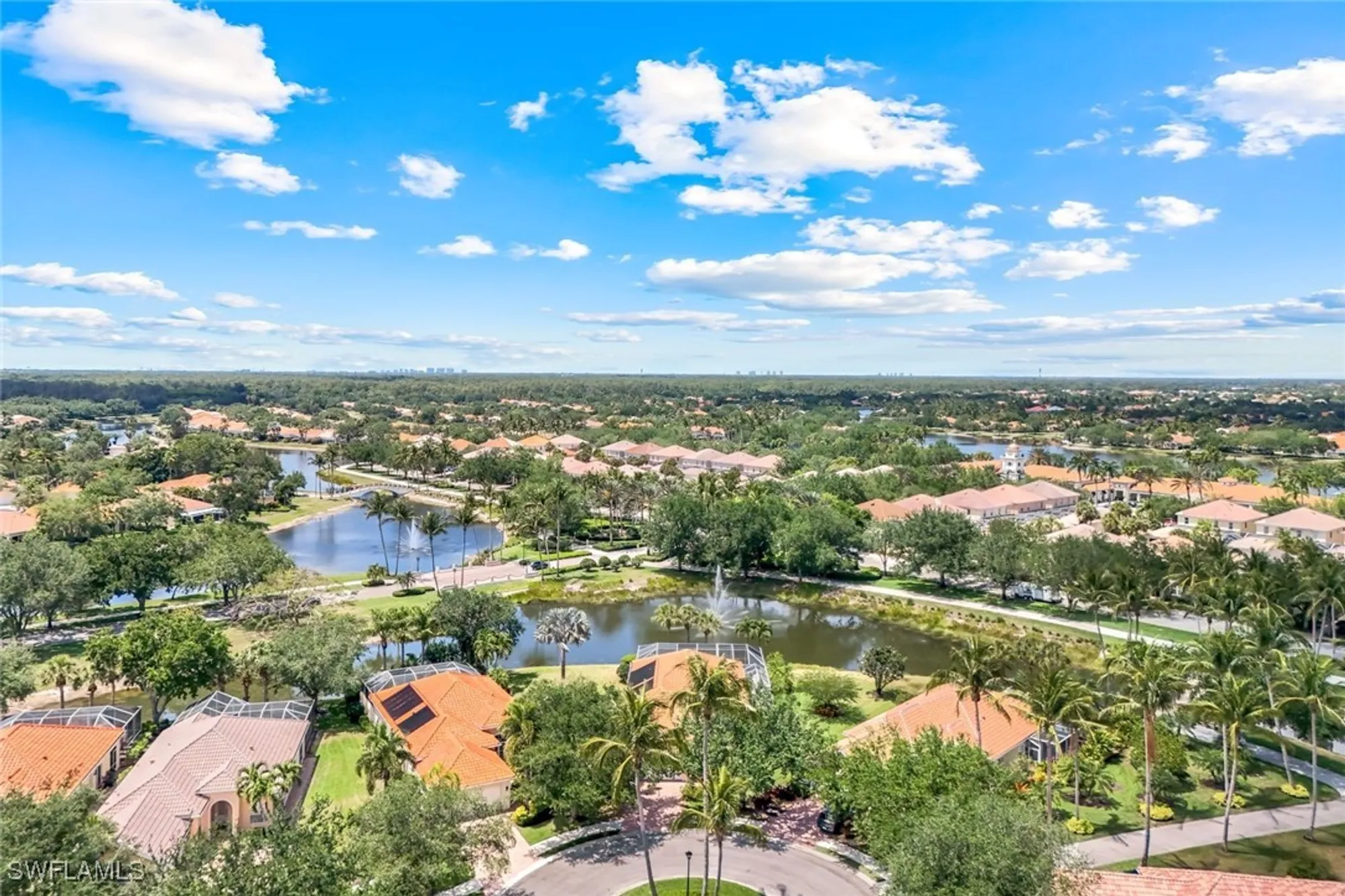 Property Slideshow image 5 of 50 | 2783 island pond ln, Naples, FL, 34119
