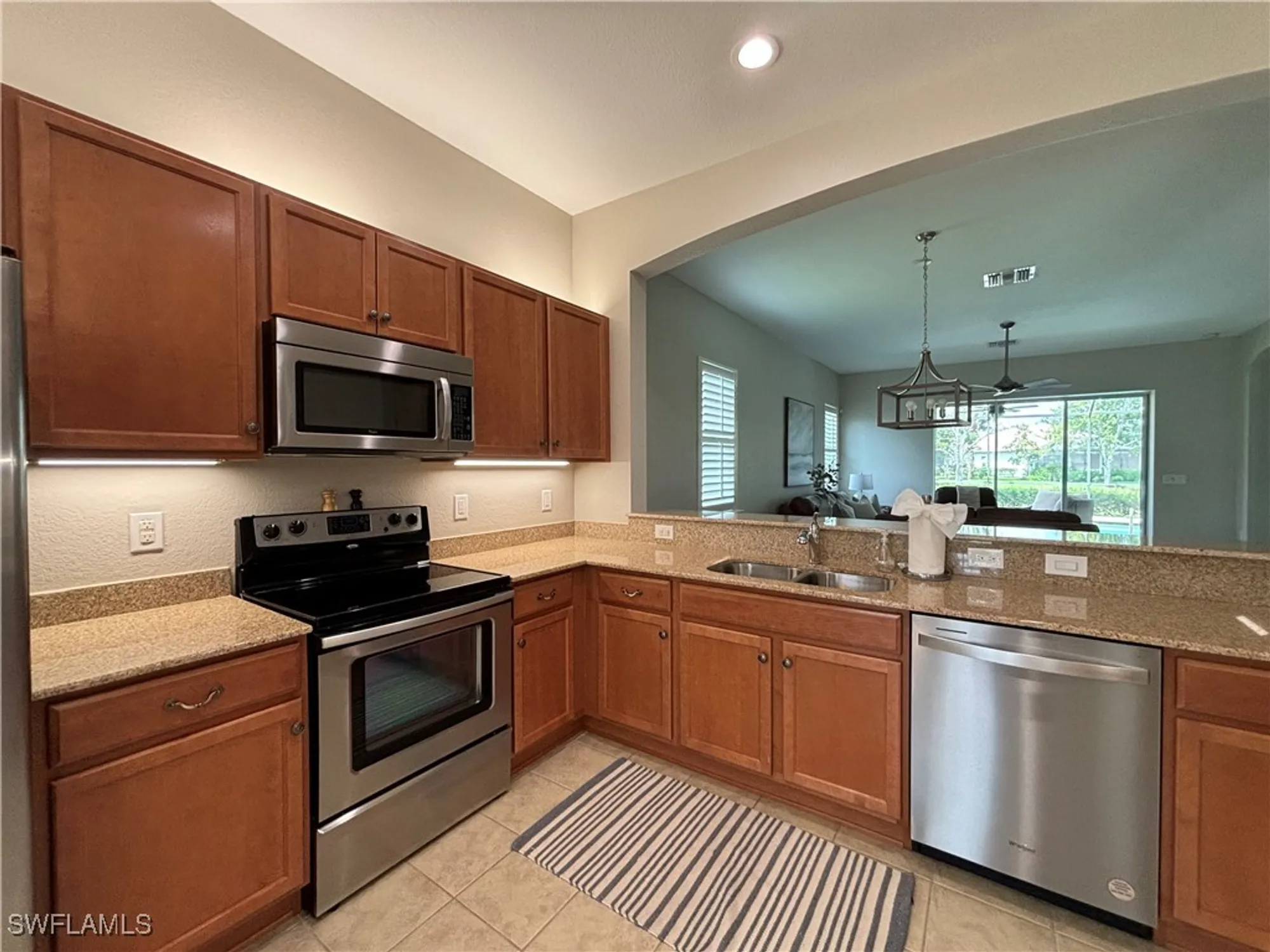 Property Slideshow image 11 of 48 | 3571 lakeview isle ct, Fort Myers, FL, 33905