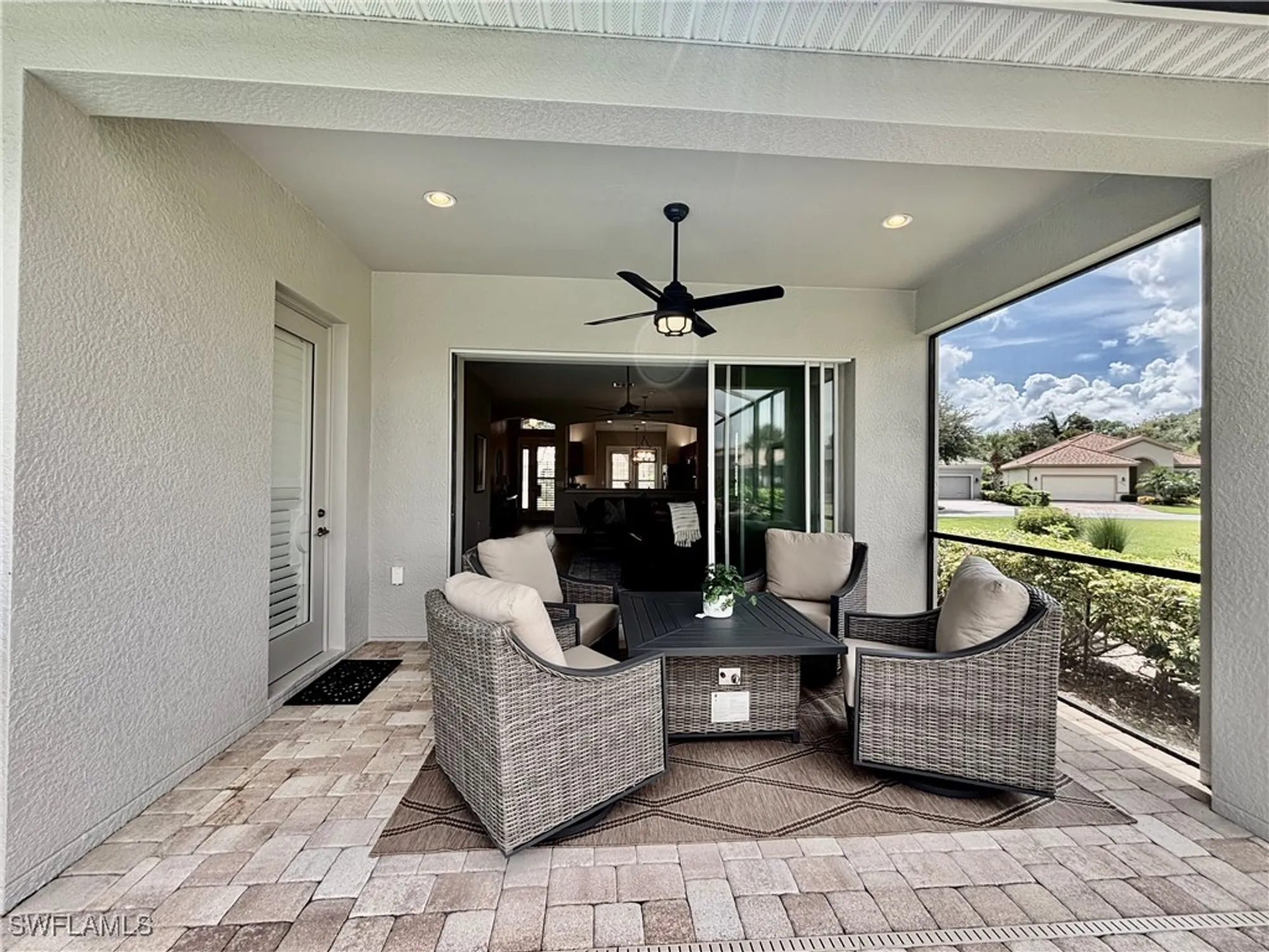 Property Slideshow image 23 of 48 | 3571 lakeview isle ct, Fort Myers, FL, 33905