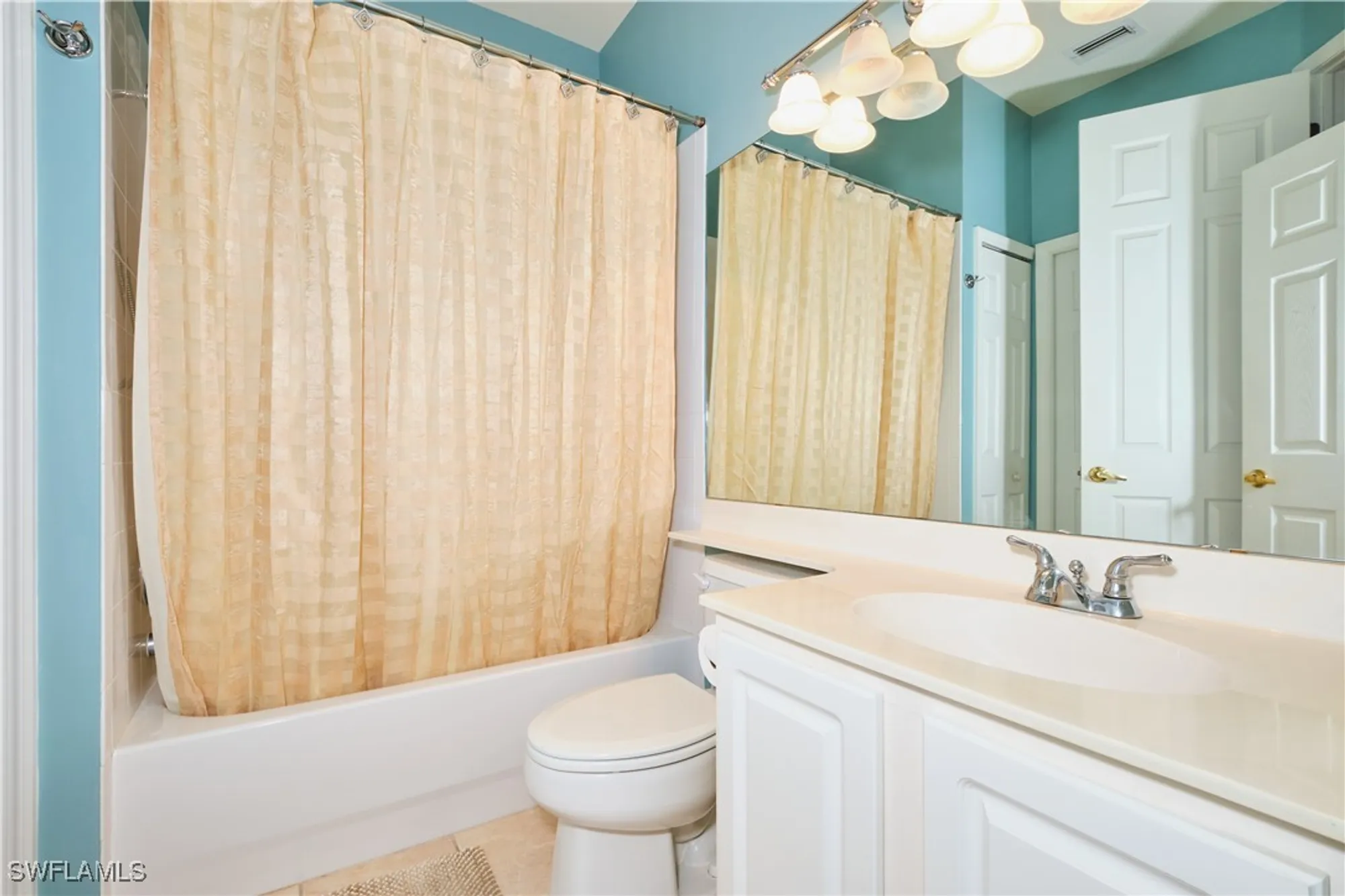 Property Slideshow image 36 of 50 | 14531 grande cay cir 3003, Fort Myers, FL, 33908