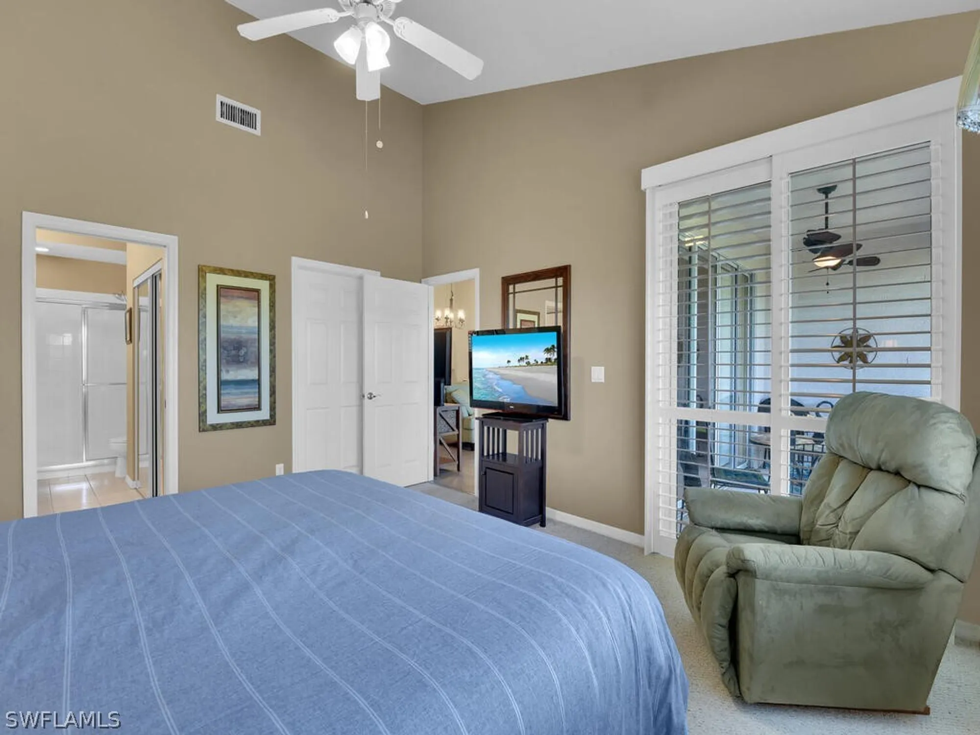 Property Slideshow image 17 of 42 | 8325 whisper trace way e203, Naples, FL, 34114