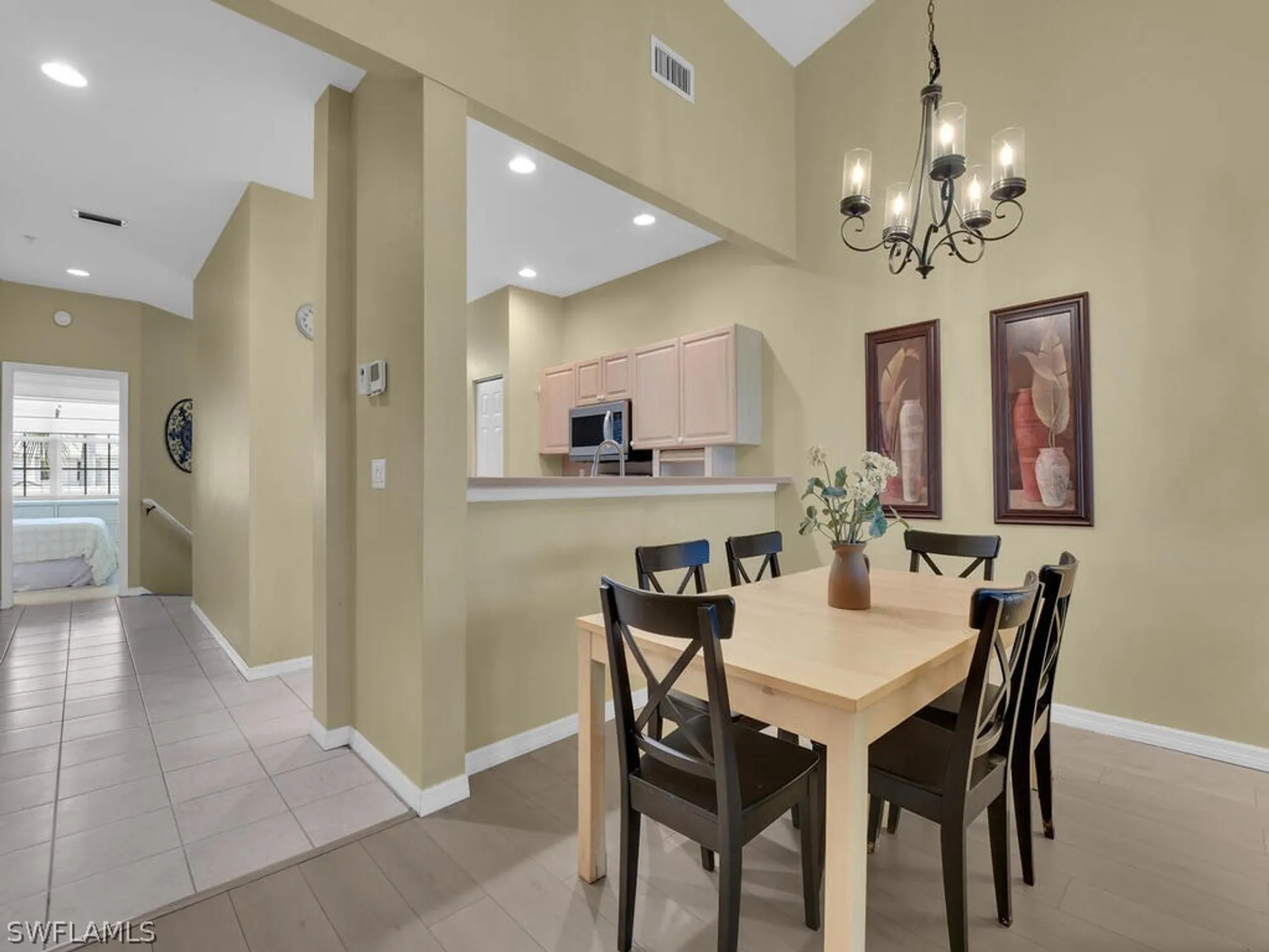 Property Slideshow image 5 of 42 | 8325 whisper trace way e203, Naples, FL, 34114