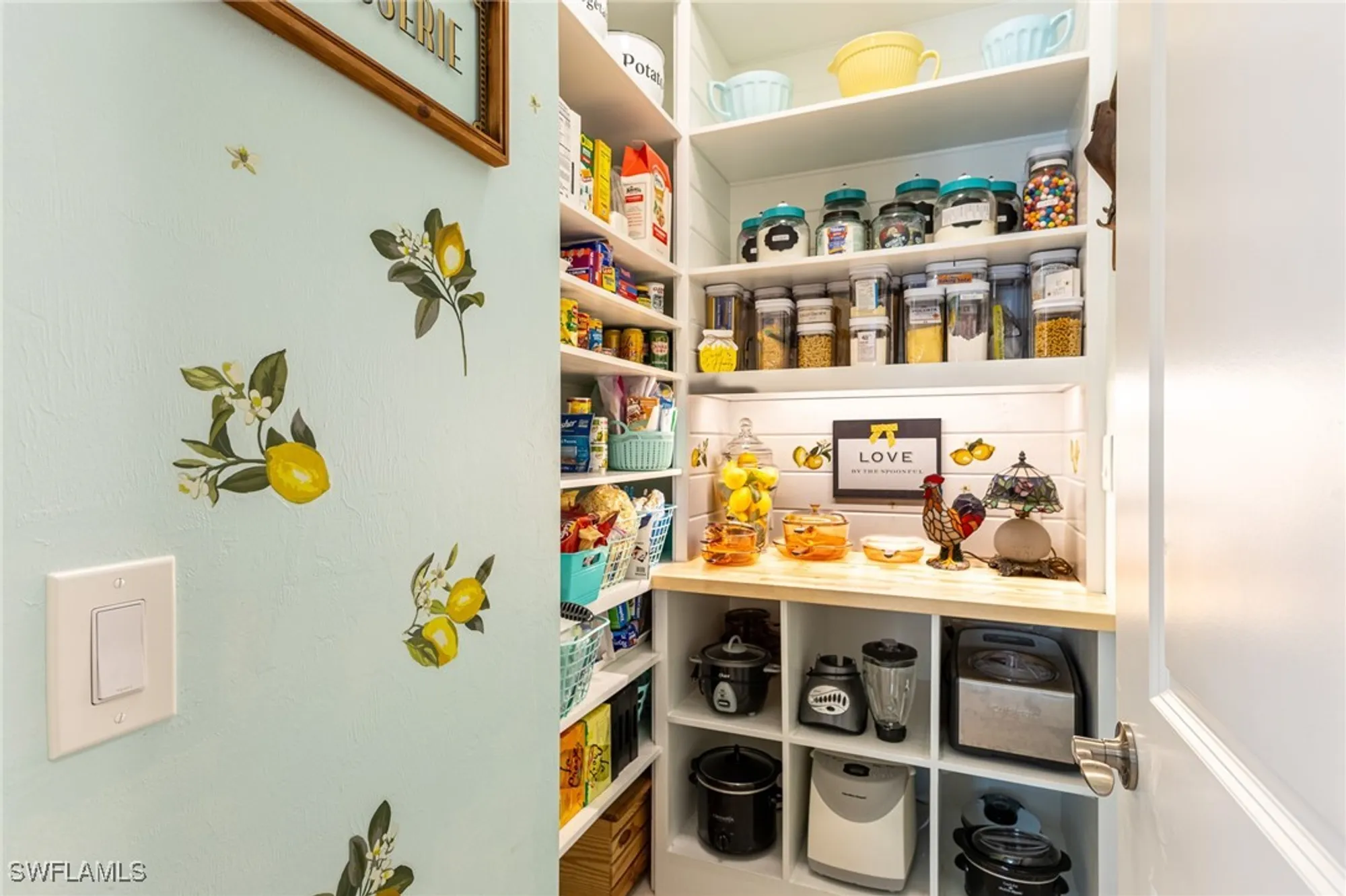 Property Slideshow image 11 of 49 | 3129 preserves edge ct, Fort Myers, FL, 33905