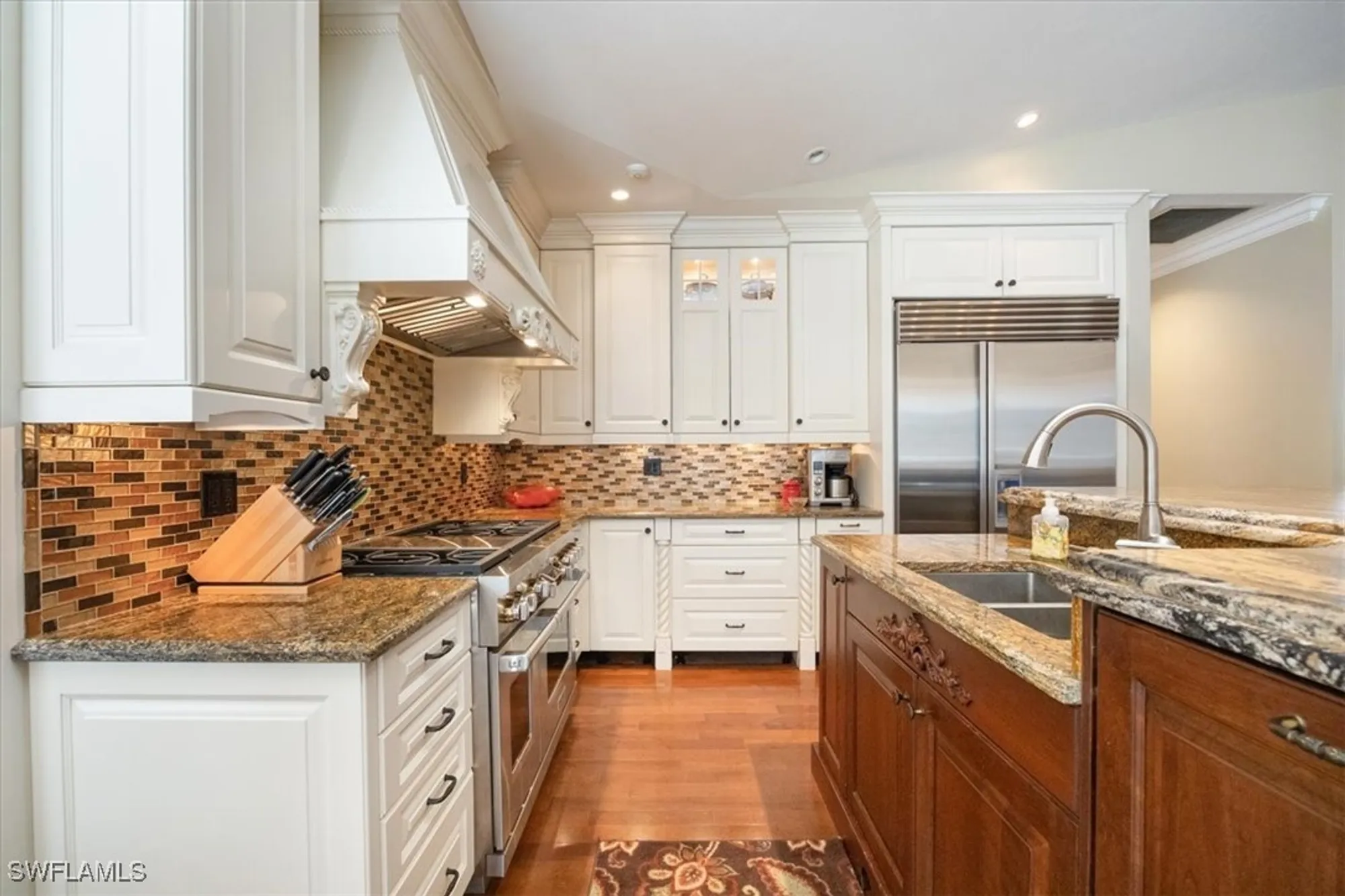 Property Slideshow image 9 of 33 | 600 port side dr, Naples, FL, 34103