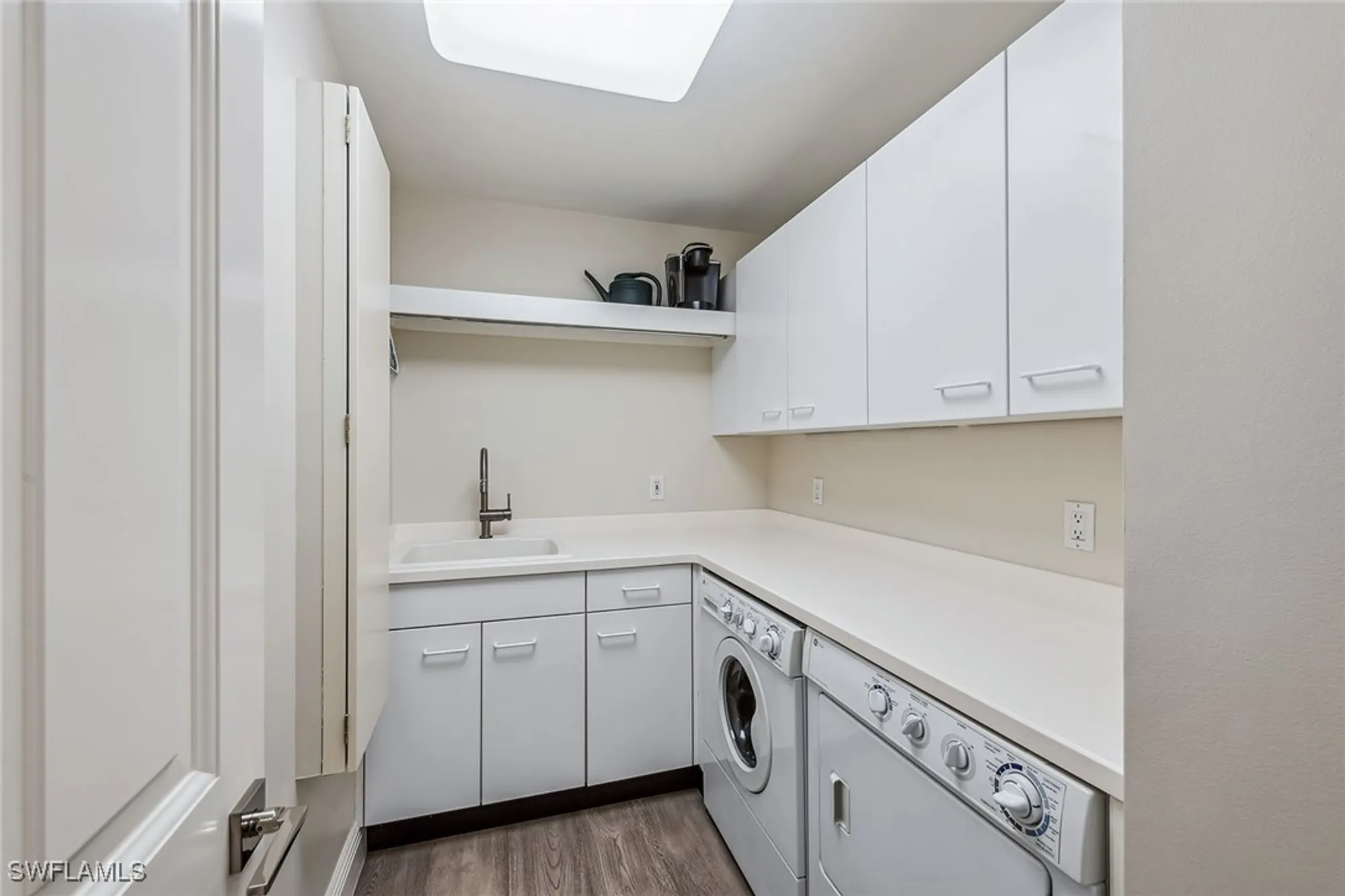 Property Slideshow image 23 of 26 | 8787 bay colony dr apt 1404, Naples, FL, 34108