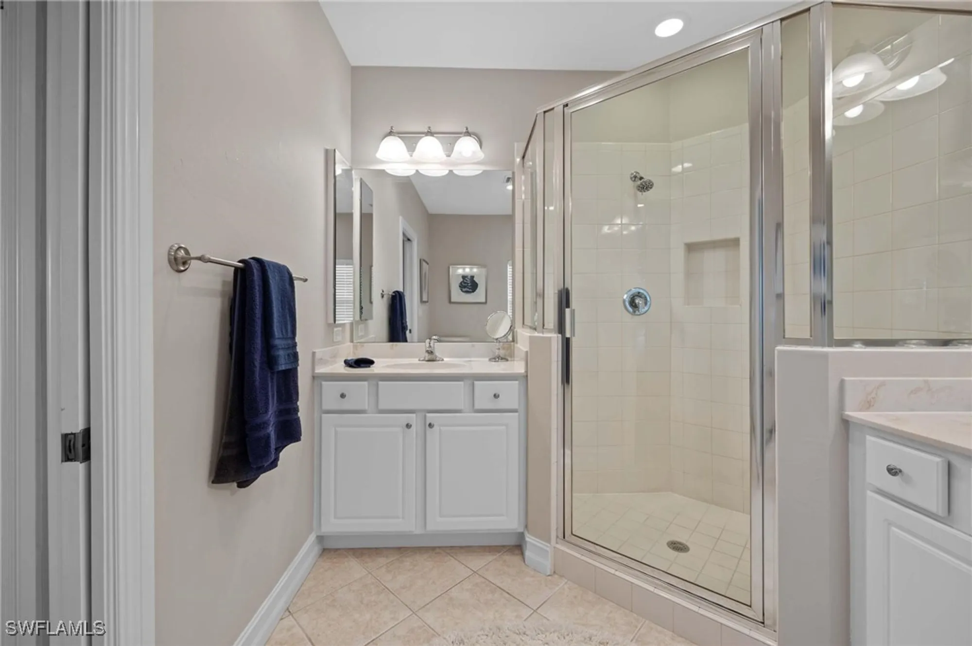 Property Slideshow image 12 of 34 | 9113 michael cir unit 12, Naples, FL, 34113