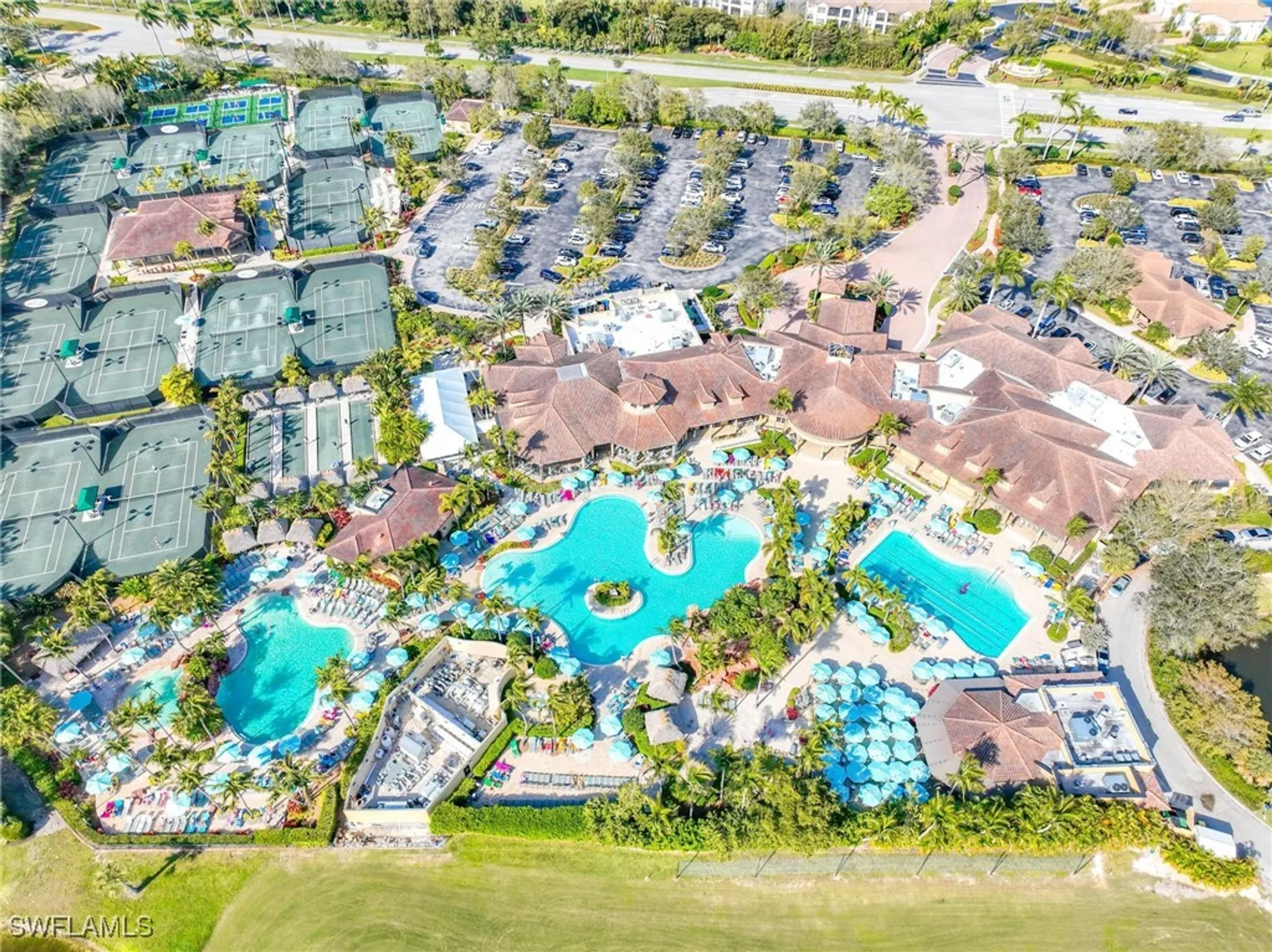 Property Slideshow image 33 of 34 | 9113 michael cir unit 12, Naples, FL, 34113