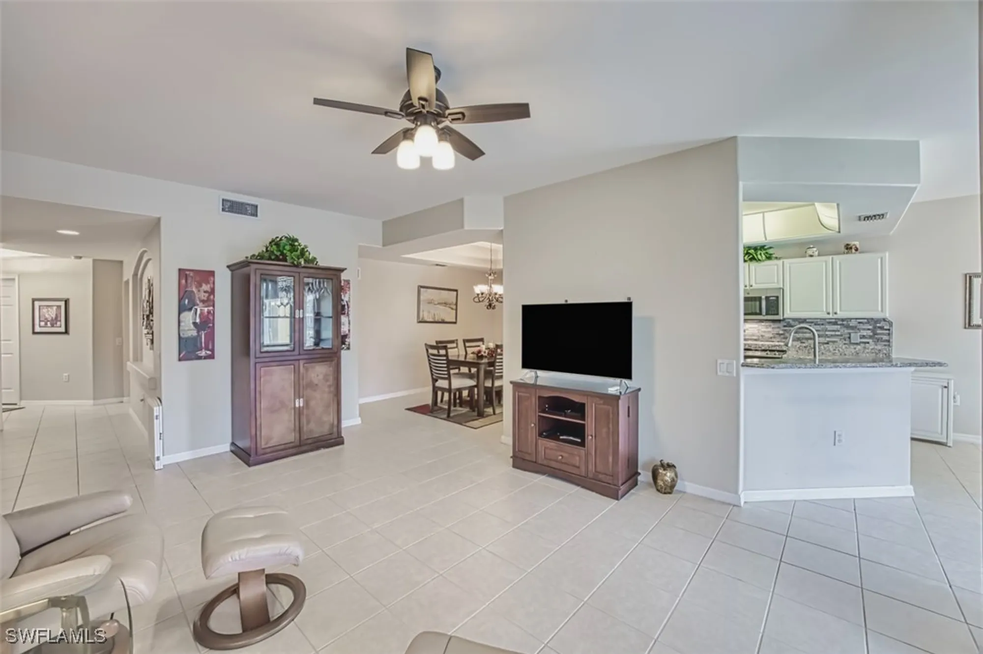 Property Slideshow image 16 of 49 | 10011 sky view way 1803, Fort Myers, FL, 33913