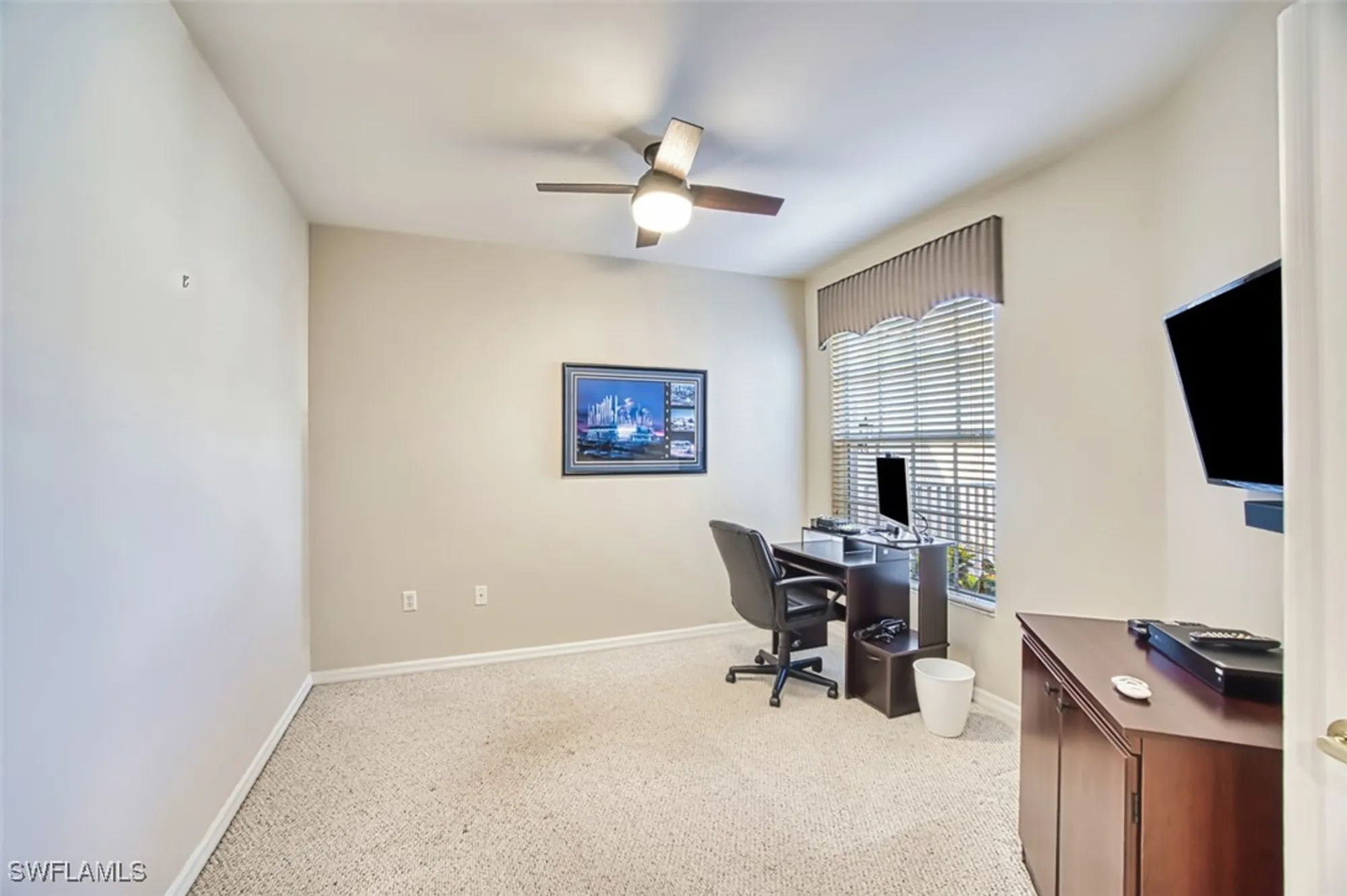 Property Slideshow image 12 of 49 | 10011 sky view way 1803, Fort Myers, FL, 33913