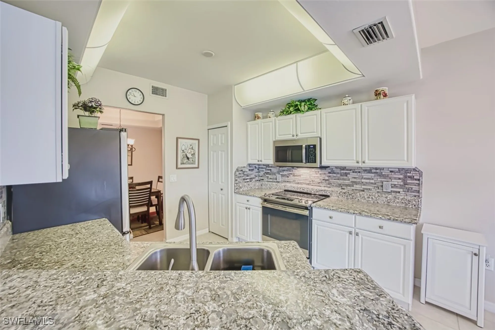 Property Slideshow image 22 of 49 | 10011 sky view way 1803, Fort Myers, FL, 33913