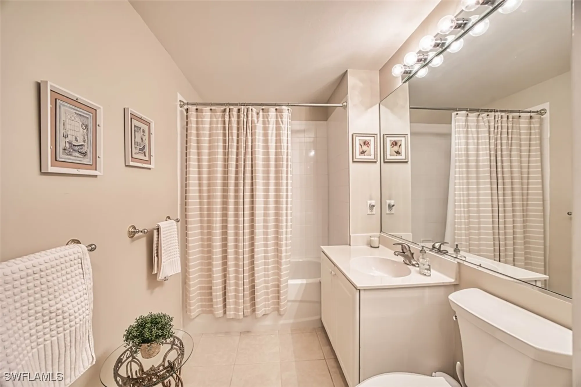 Property Slideshow image 31 of 49 | 10011 sky view way 1803, Fort Myers, FL, 33913