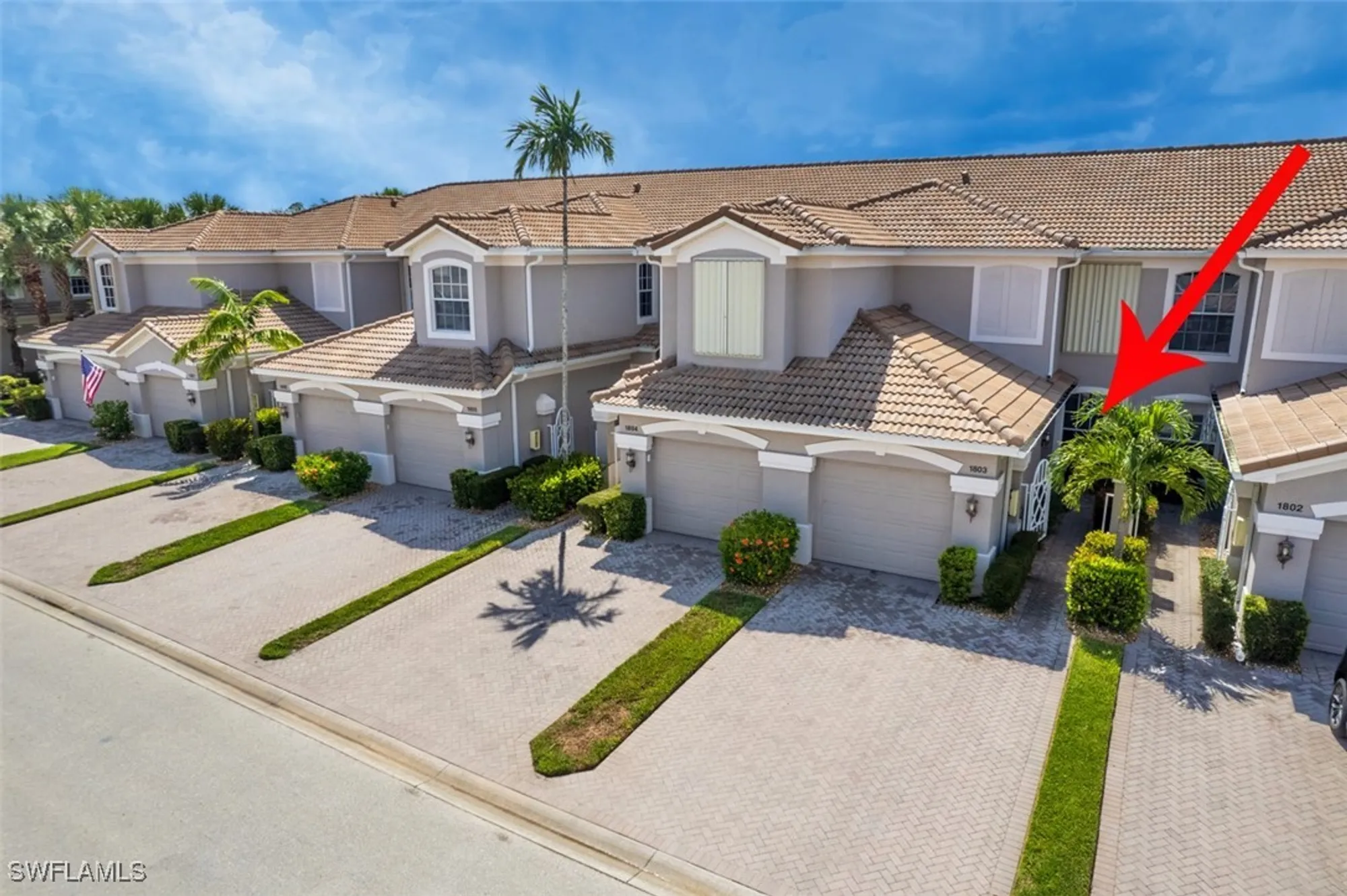 Property Slideshow image 4 of 49 | 10011 sky view way 1803, Fort Myers, FL, 33913