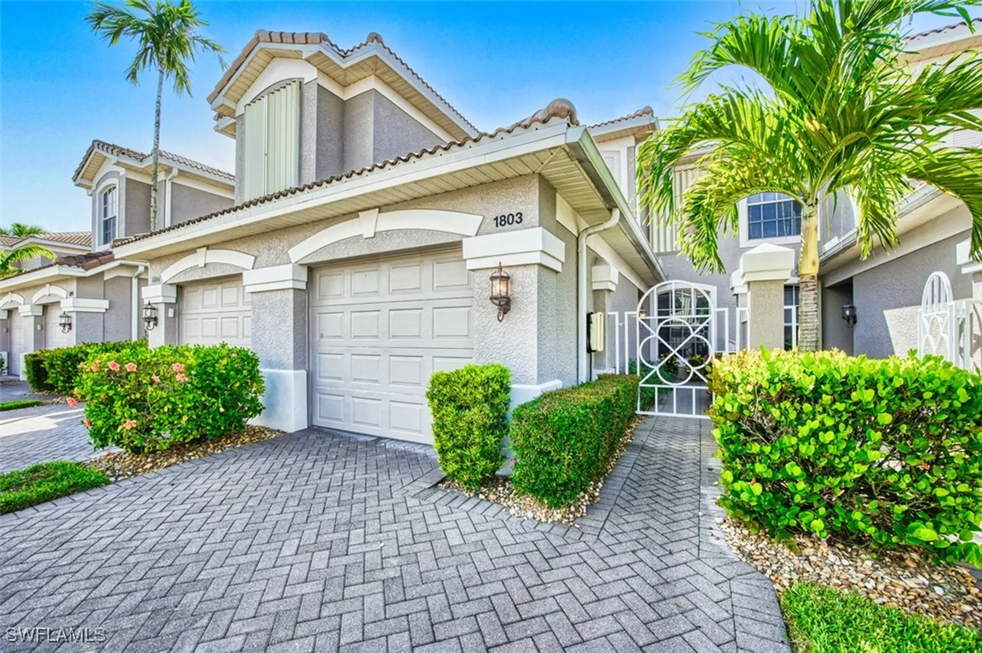 Property Slideshow image 7 of 49 | 10011 sky view way 1803, Fort Myers, FL, 33913