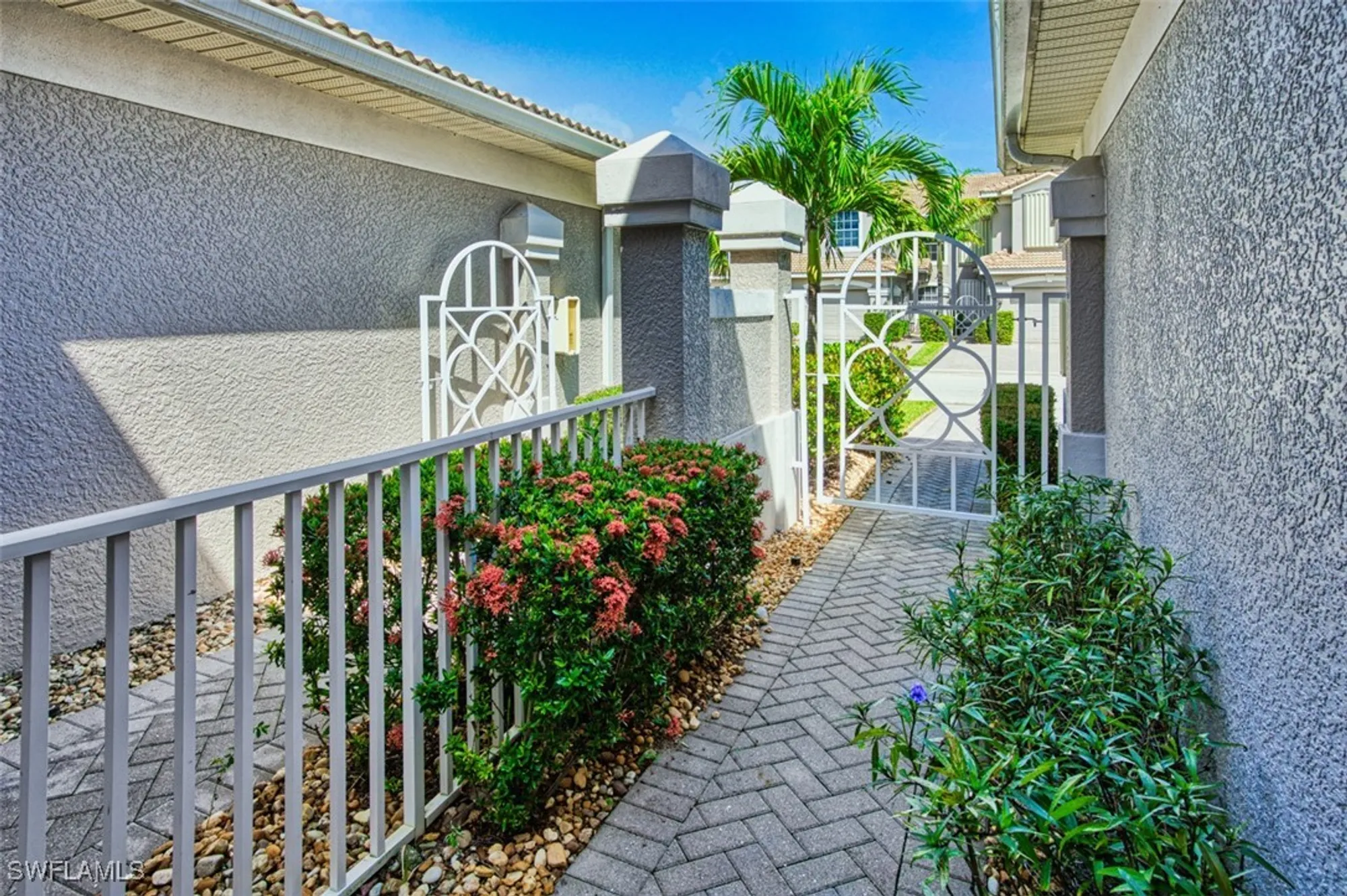 Property Slideshow image 8 of 49 | 10011 sky view way 1803, Fort Myers, FL, 33913