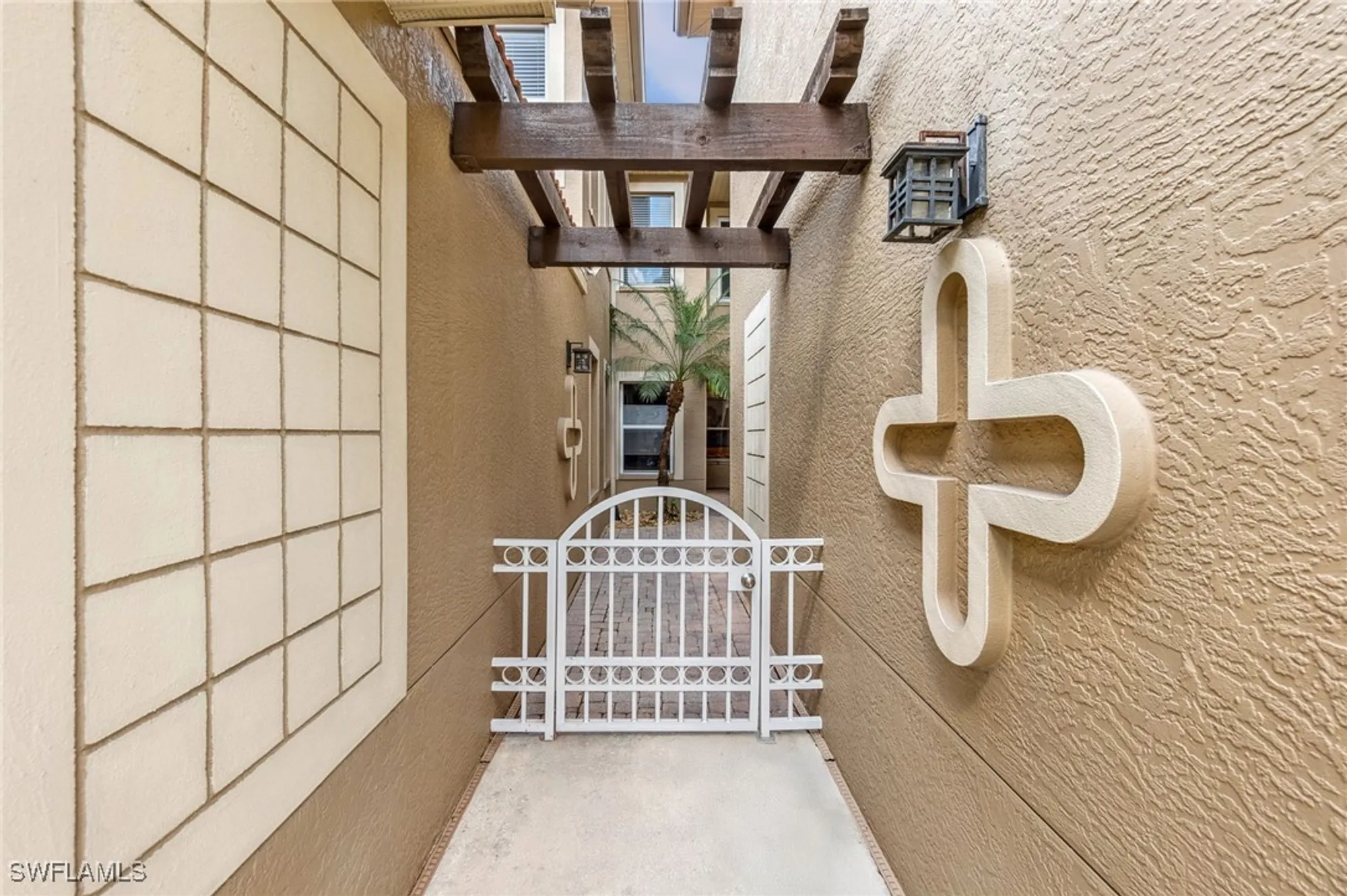 Property Slideshow image 6 of 26 | 20130 seagrove st unit 2502, Estero, FL, 33928