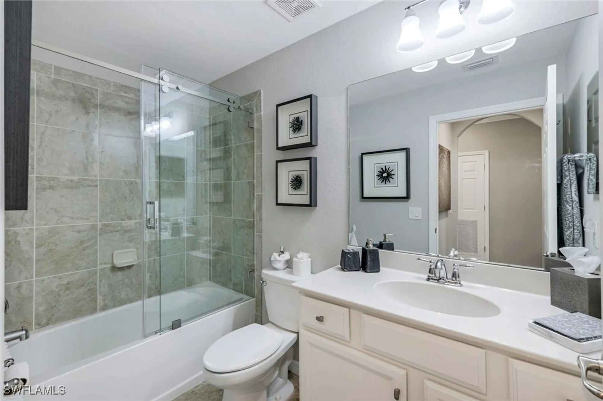 Property Slideshow image 19 of 44 | 9590 trevi ct unit 5323, Naples, FL, 34113