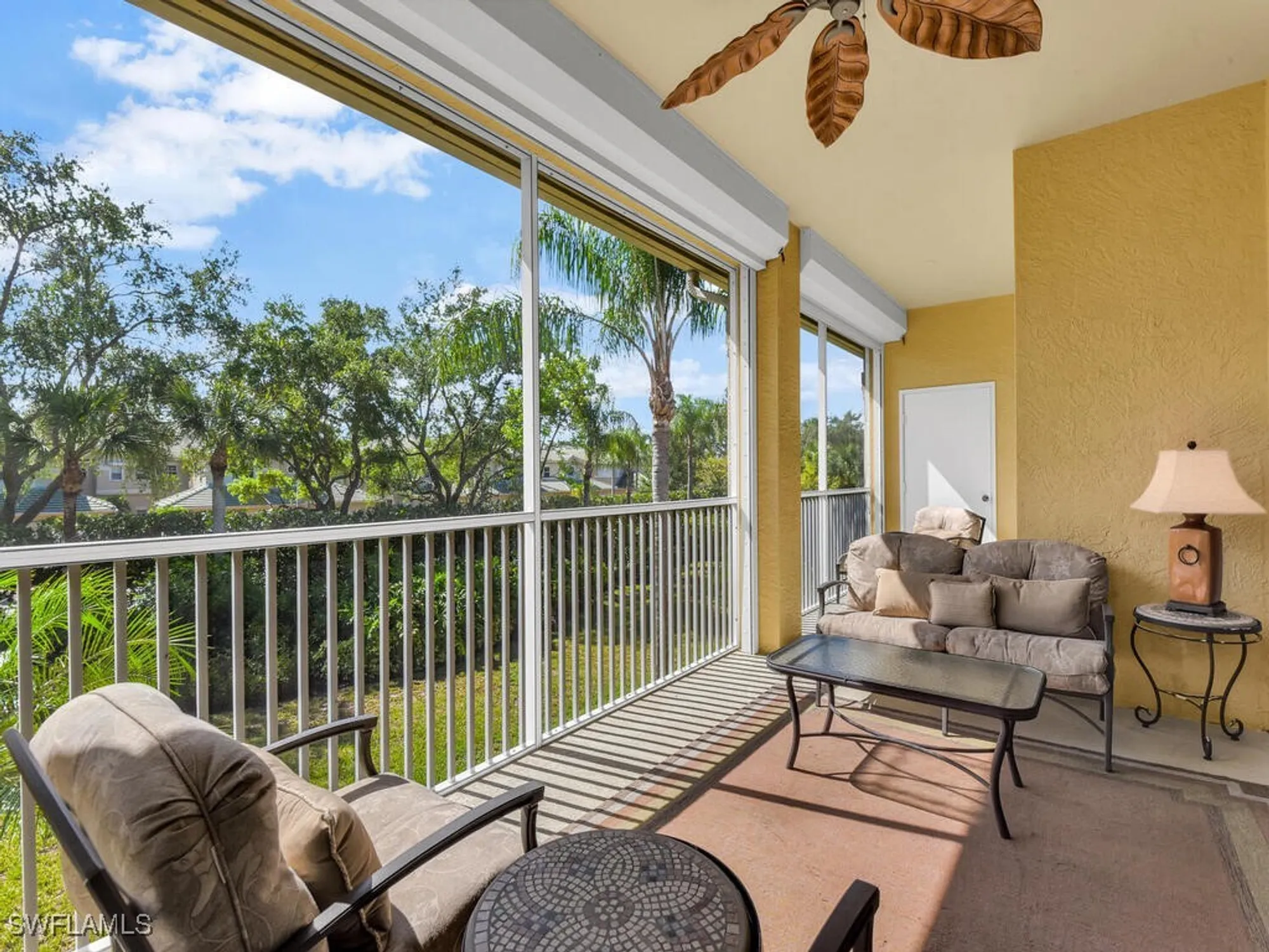 Property Slideshow image 19 of 24 | 650 vintage reserve cir # 5c, Naples, FL, 34119