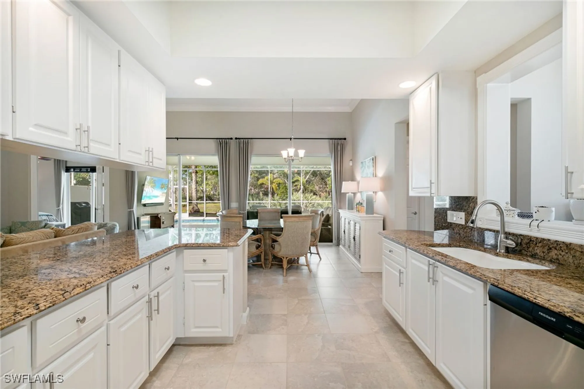 Property Slideshow image 16 of 50 | 15384 scrub jay ln, Bonita Springs, FL, 34135