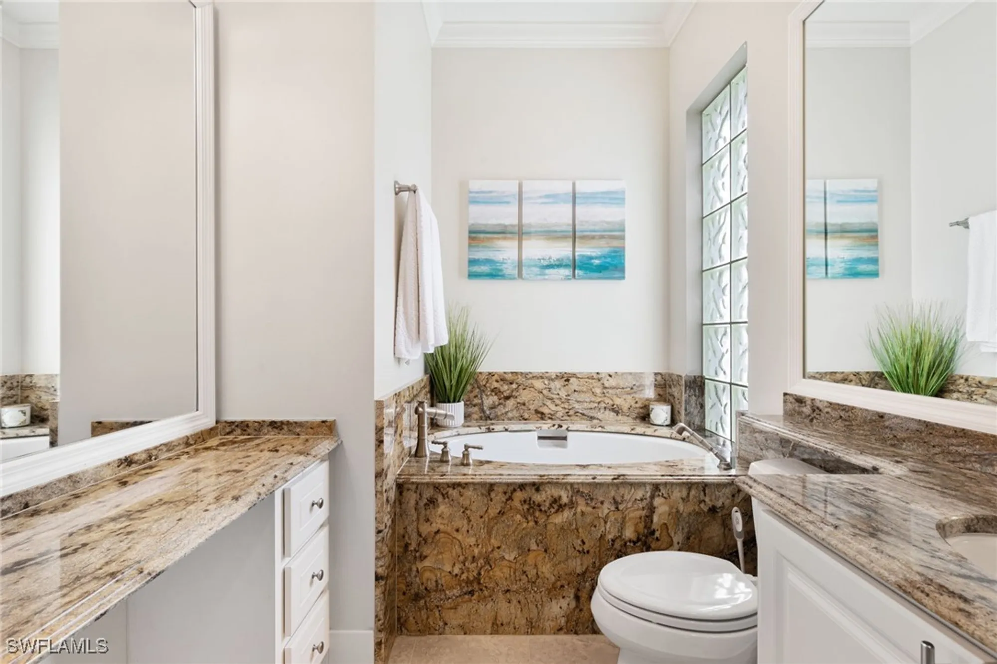 Property Slideshow image 24 of 50 | 15384 scrub jay ln, Bonita Springs, FL, 34135