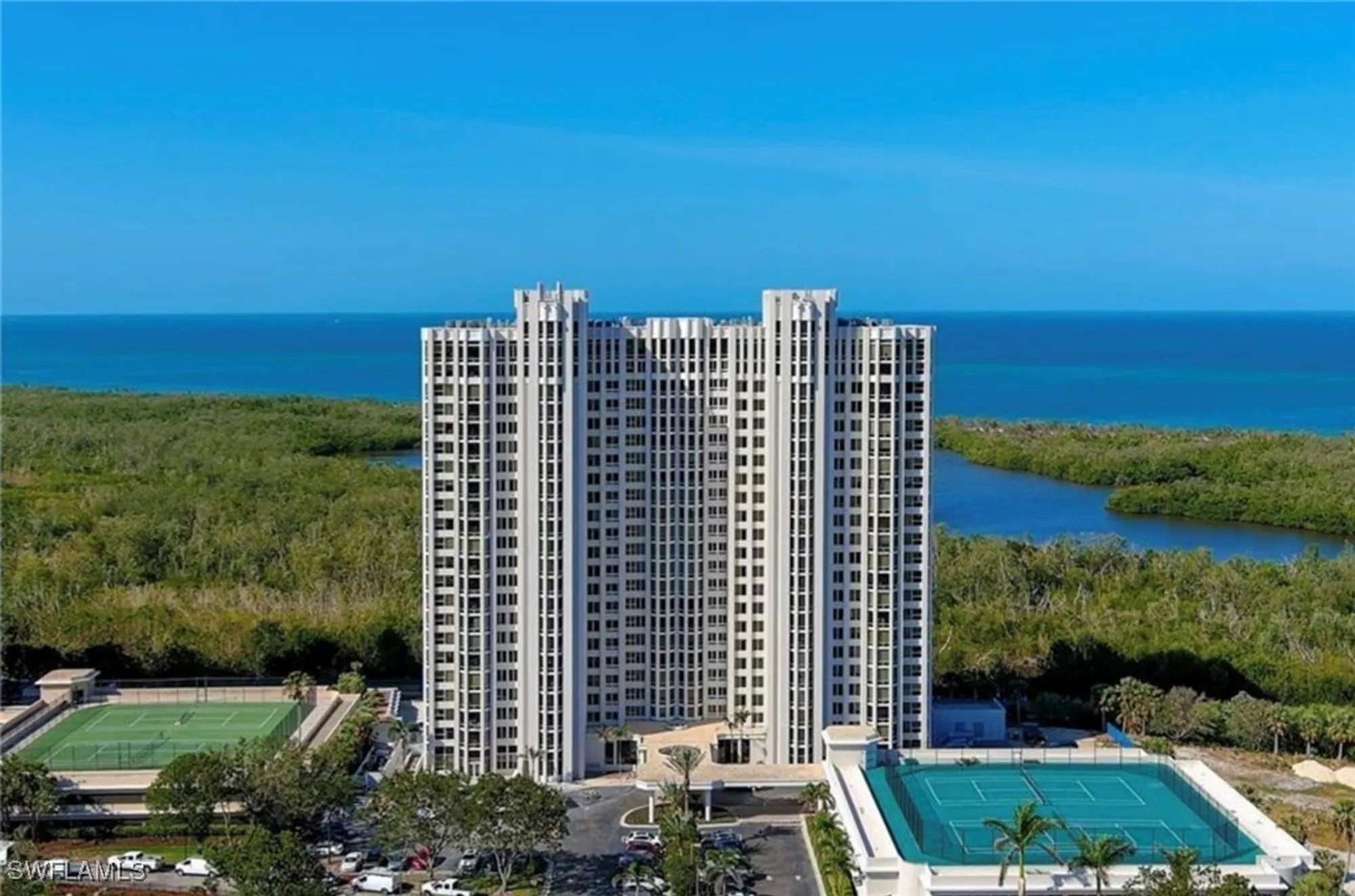 Property Slideshow image 1 of 14 | 6849 grenadier blvd 502, Naples, FL, 34108