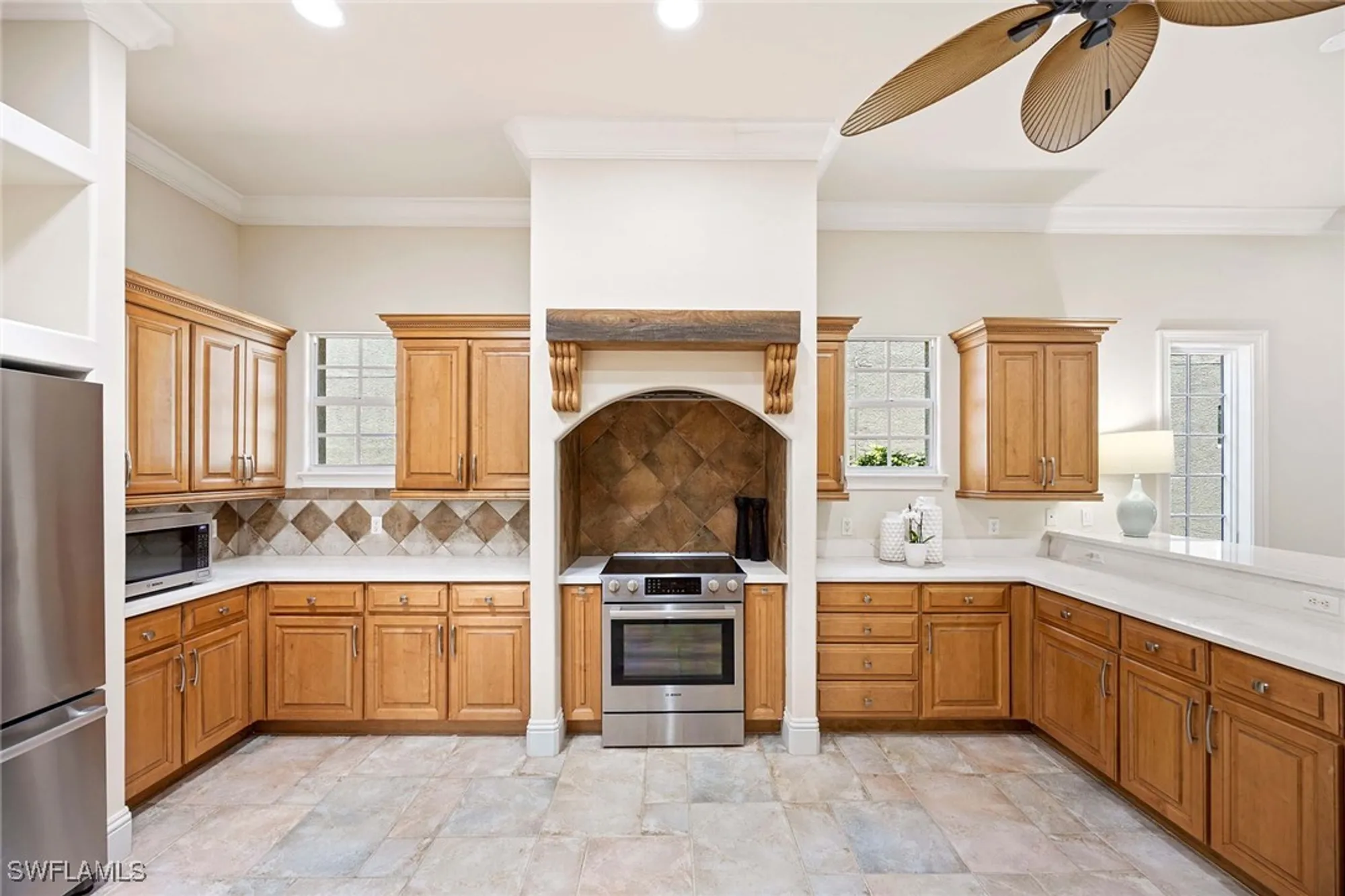 Property Slideshow image 13 of 48 | 6912 anthurium ln, Naples, FL, 34113