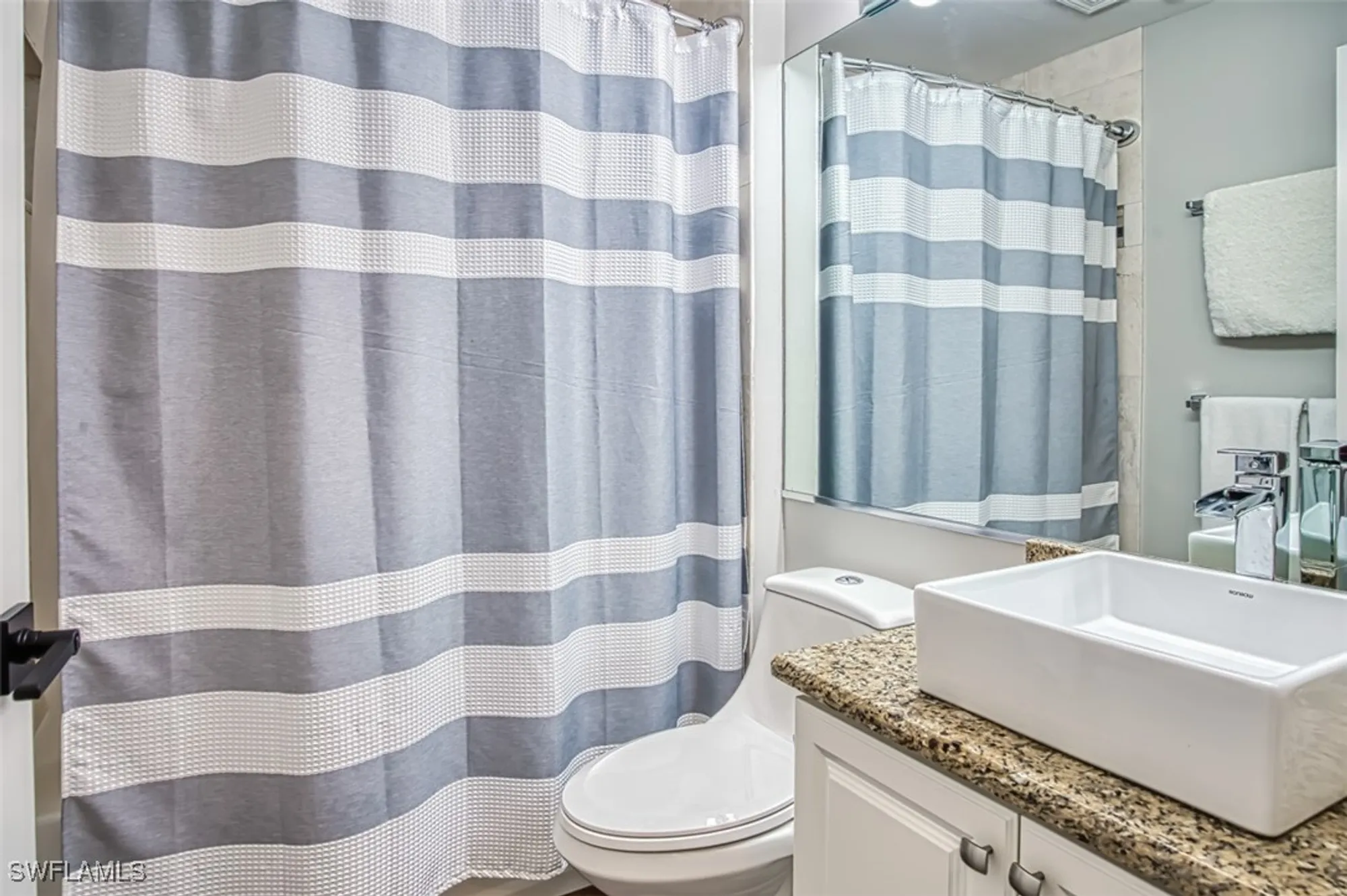 Property Slideshow image 30 of 47 | 10012 oakhurst way, Fort Myers, FL, 33913