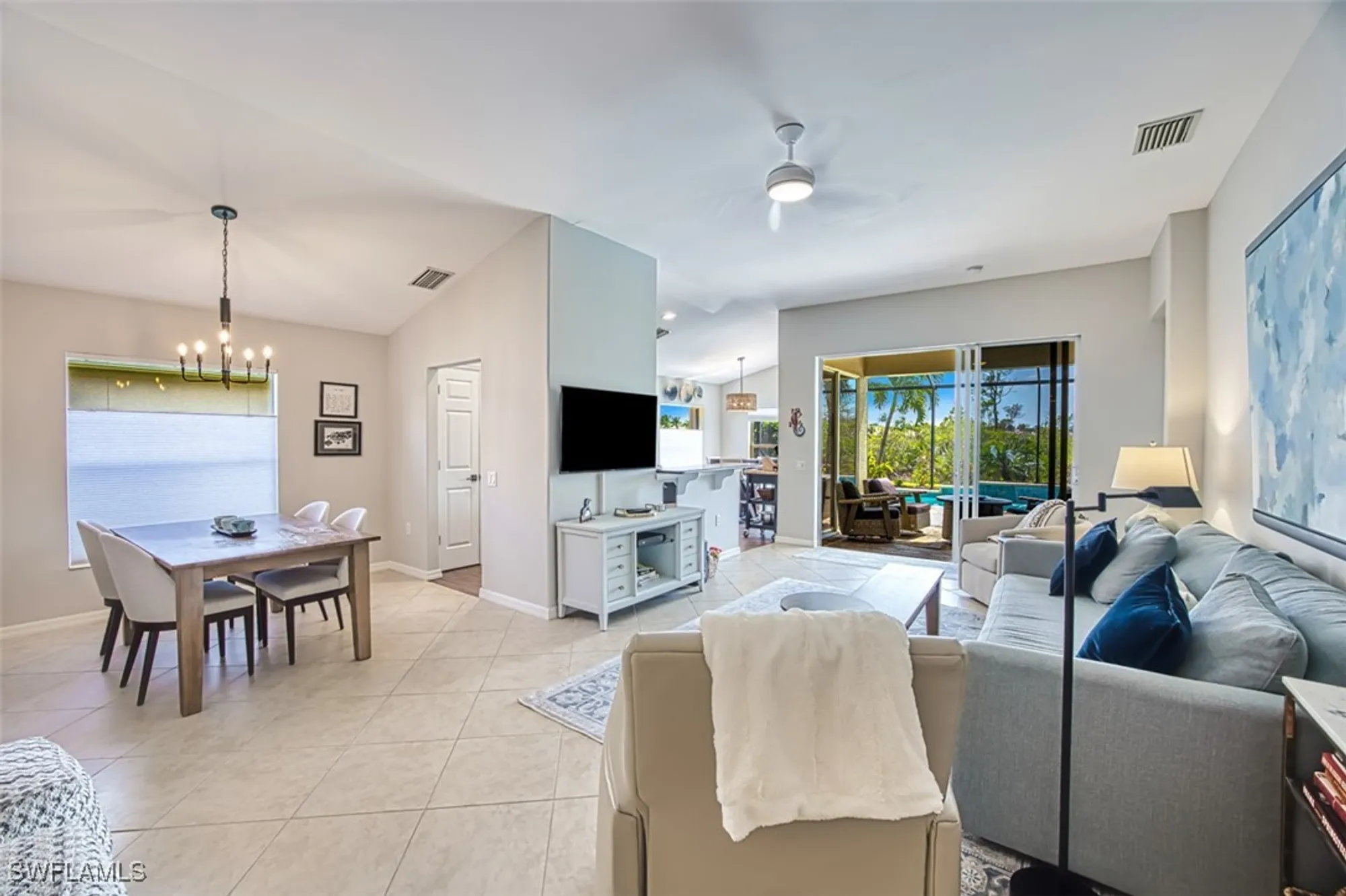 Property Slideshow image 9 of 47 | 10012 oakhurst way, Fort Myers, FL, 33913