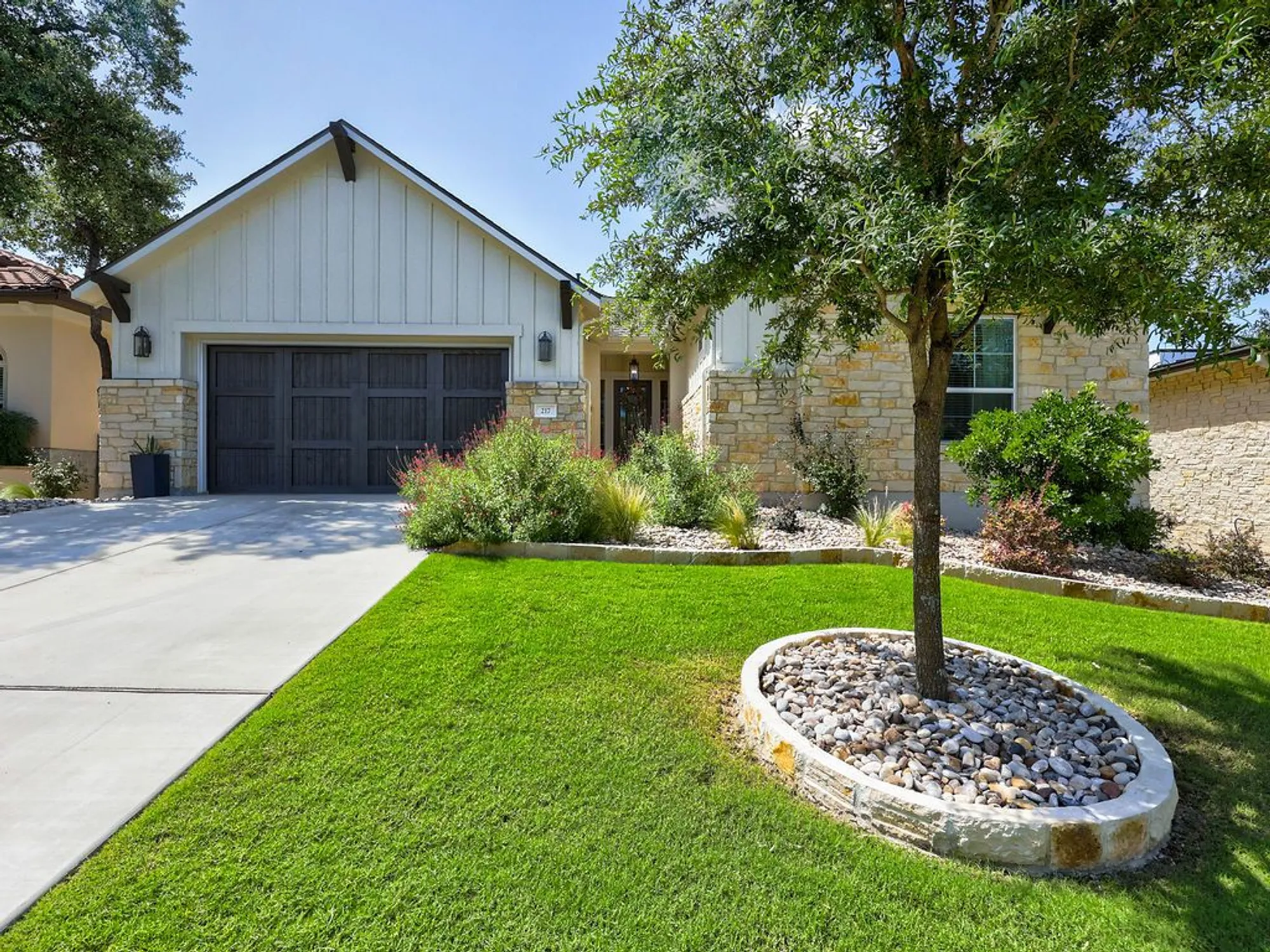 Property Slideshow image 2 of 37 | 217 skipping cedar st, San Marcos, TX, 78666